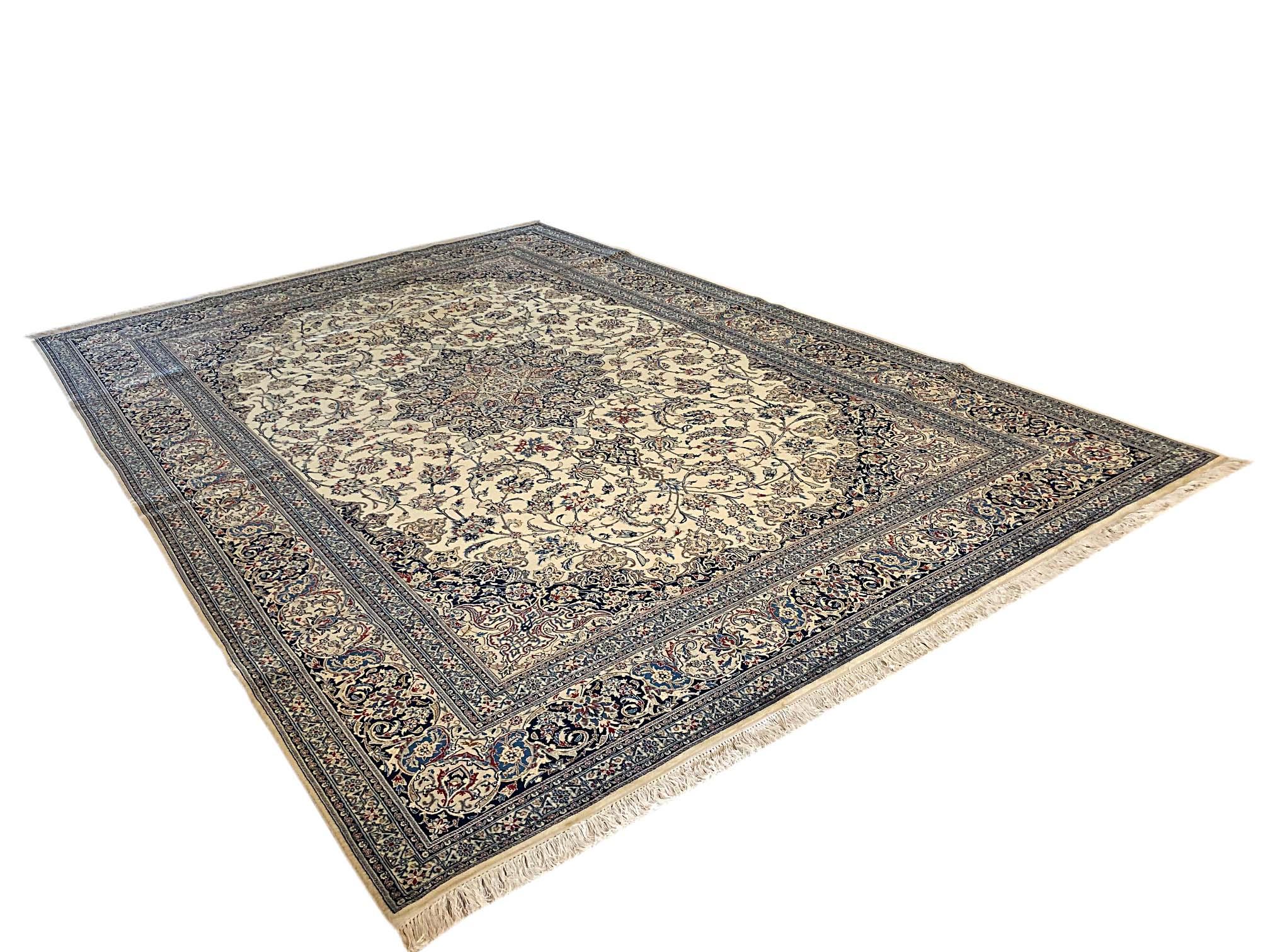 Hand-Knotted Persian Hand Knotted Medallion Floral Cream Blue Habibian Nain Rug 4La For Sale