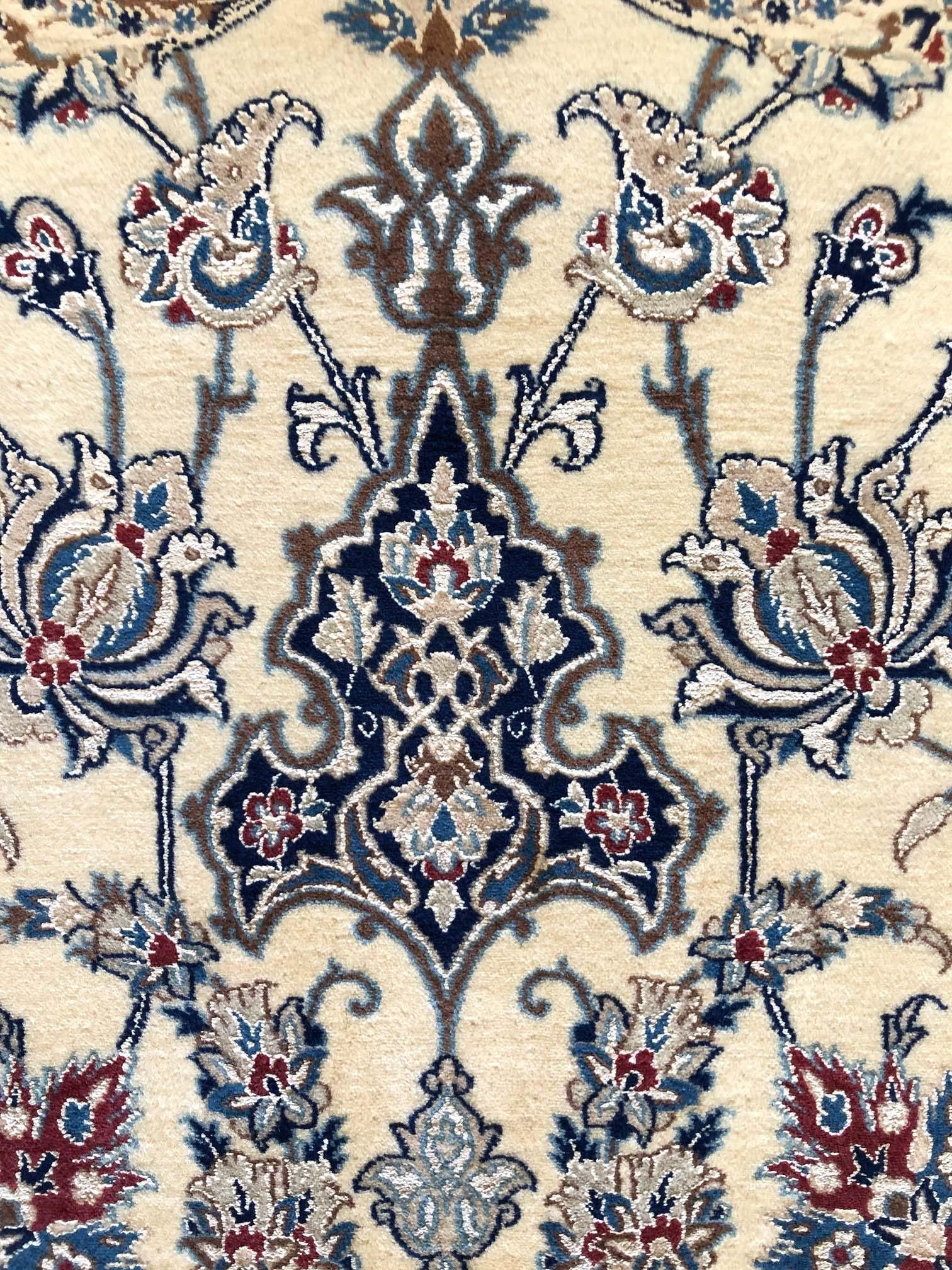 Persian Habibian Nain Rug In Good Condition For Sale In San Diego, CA