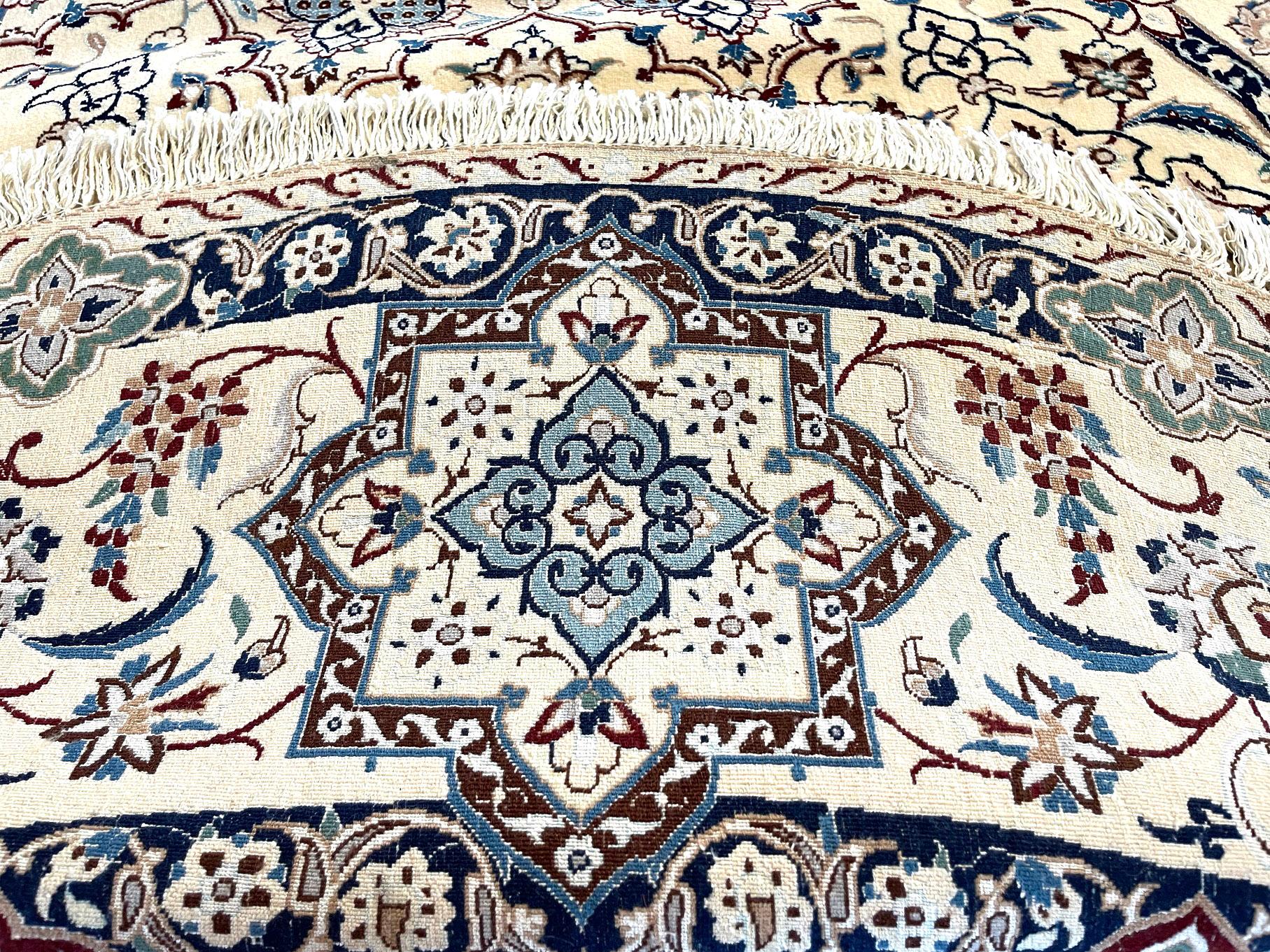Persian Hand Knotted Medallion Floral Cream Blue Nain Round Rug For Sale 5