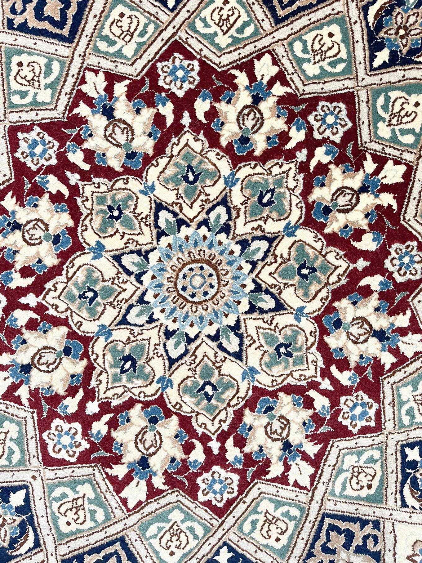 Hand-Knotted Persian Hand Knotted Medallion Floral Cream Blue Nain Round Rug For Sale