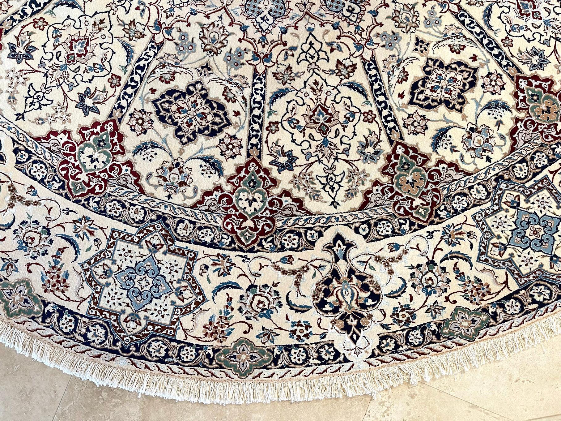 Persian Hand Knotted Medallion Floral Cream Blue Nain Round Rug For Sale 2