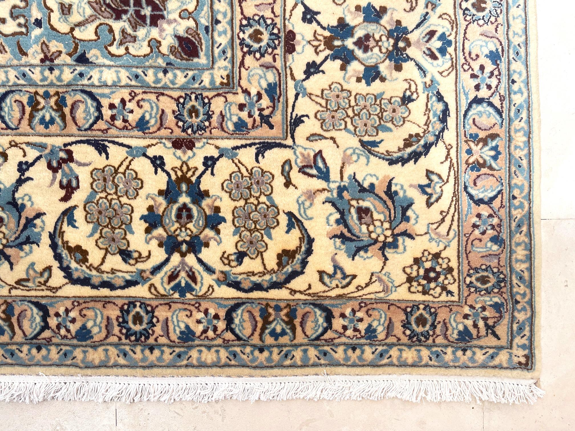 Persian Hand Knotted Medallion Floral Cream Blue Nain Rug, 1970 circa For Sale 1