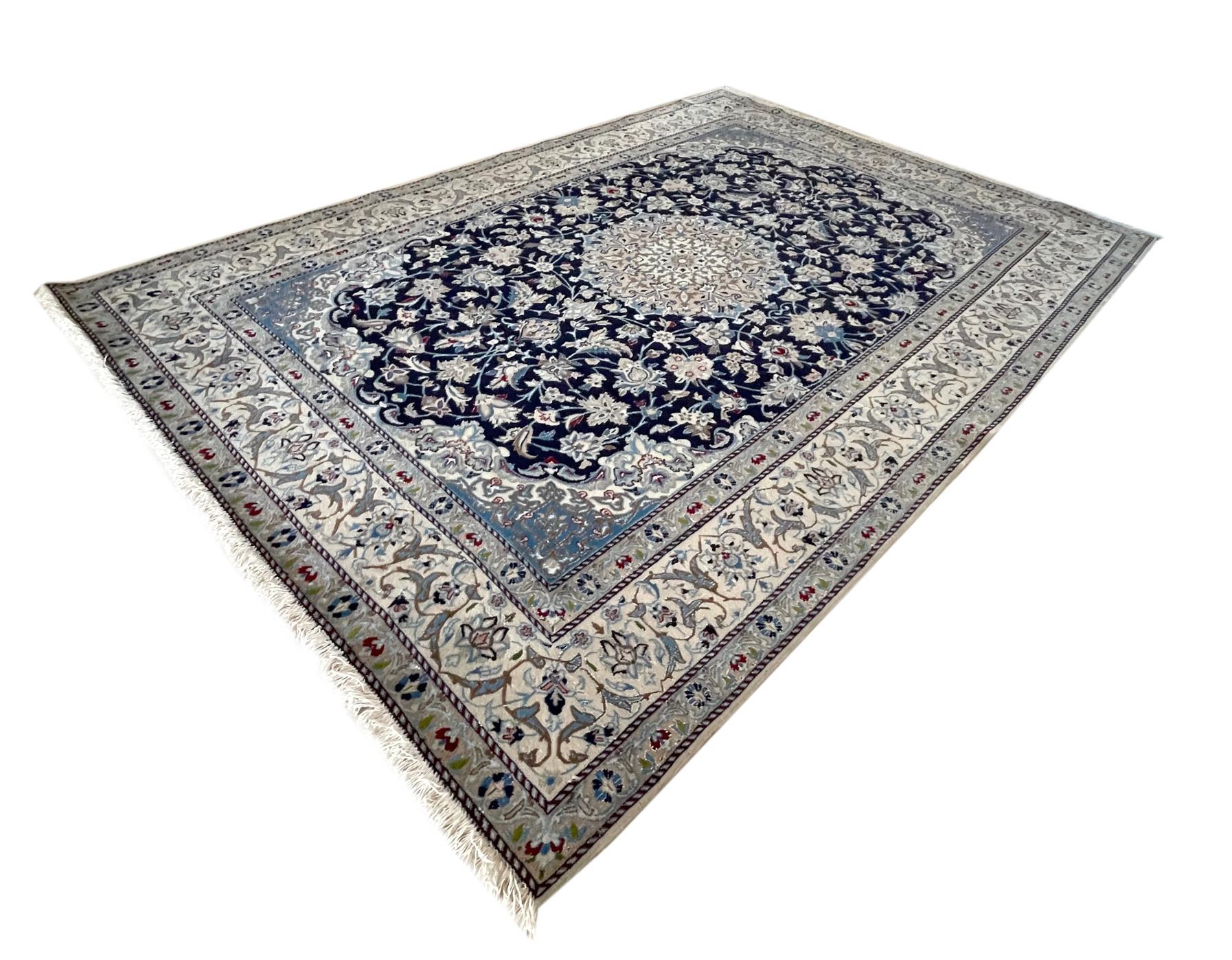 Persian Hand Knotted Medallion Floral Cream Blue Nain Rug 1980 Circa For Sale 8