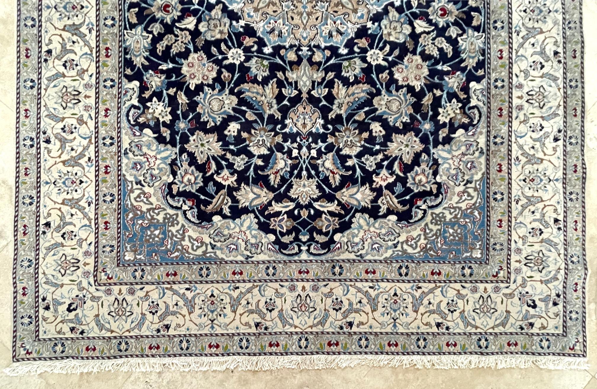 Persian Hand Knotted Medallion Floral Cream Blue Nain Rug 1980 Circa For Sale 3