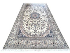 Persian Hand Knotted Medallion Floral Cream Blue Nain Rug