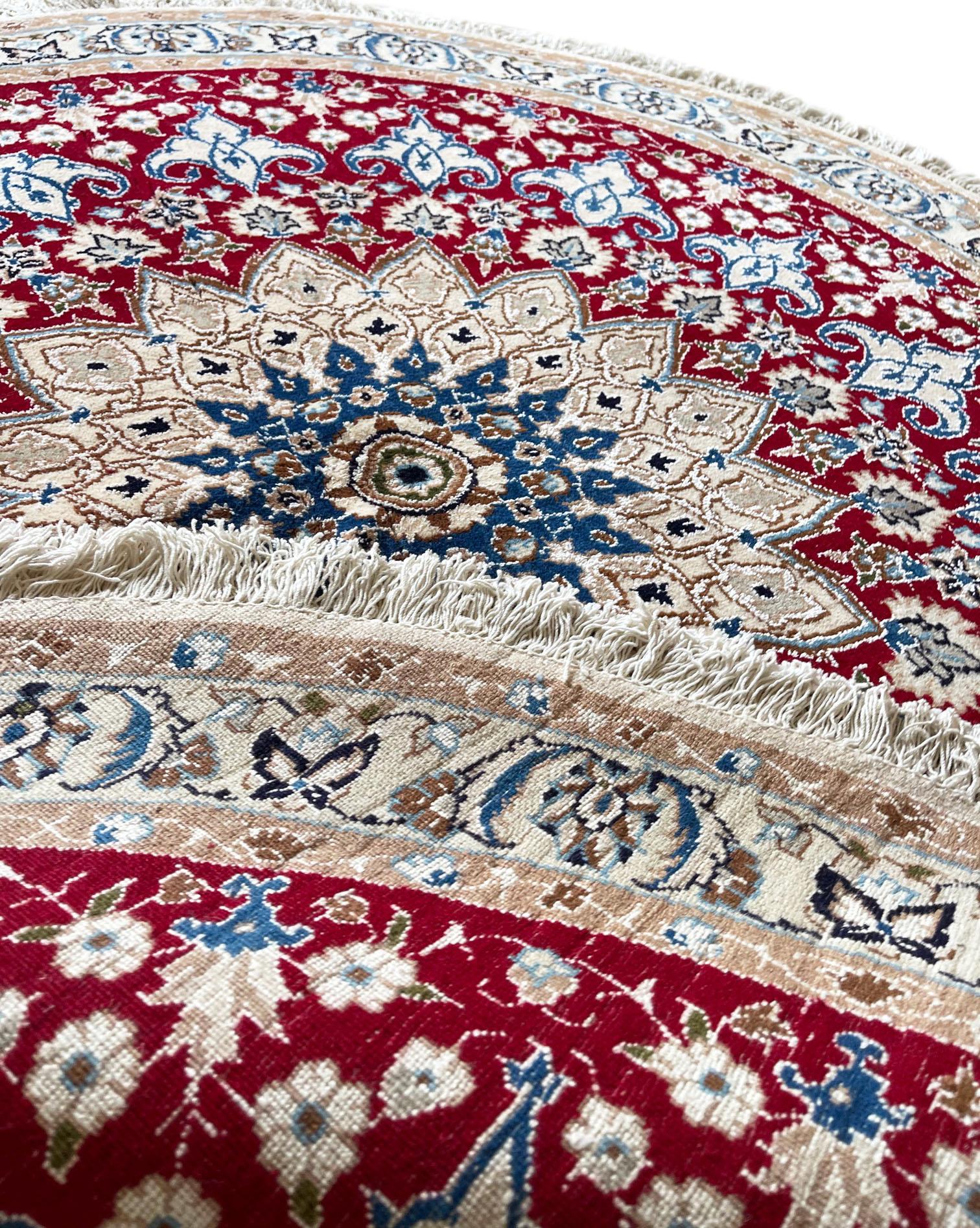 Persian Hand Knotted Medallion Floral Cream Red Nain Round Rug 5