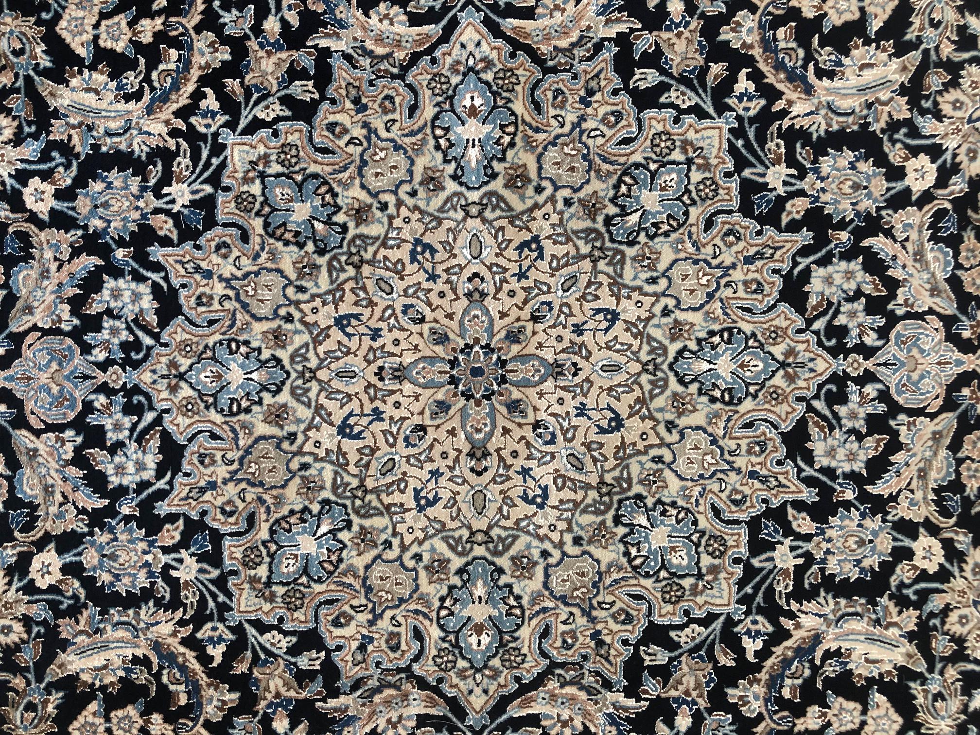 Persian Hand Knotted Medallion Floral Dark Blue Nain Rug, circa 1960s For Sale 4