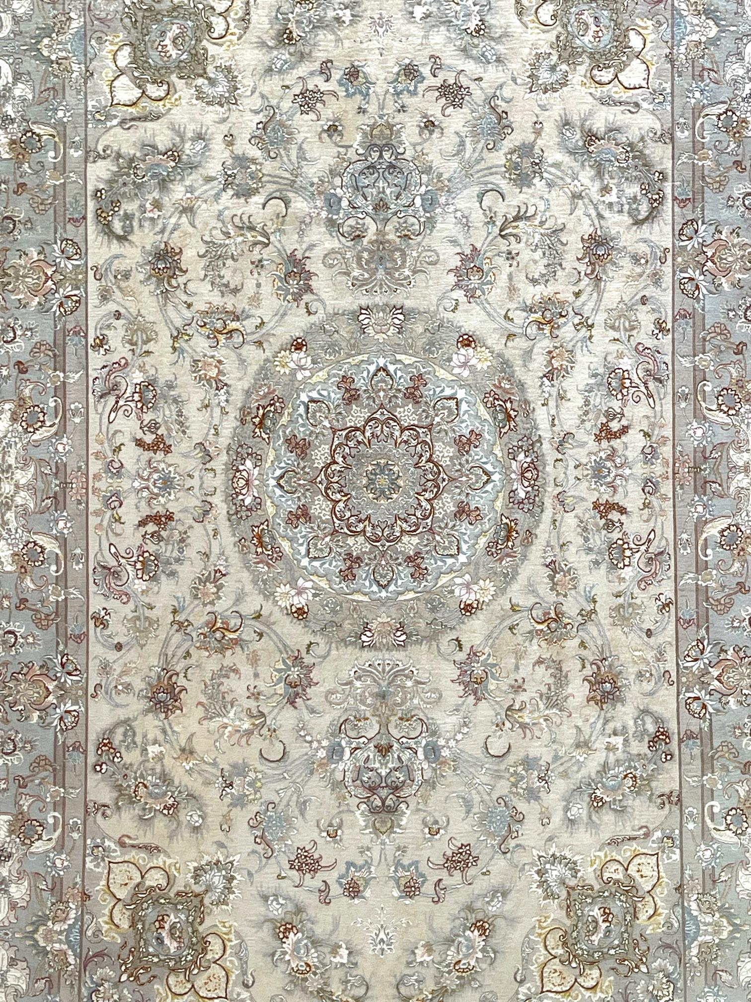 Tappeto Tabriz in seta floreale persiano in vendita 2