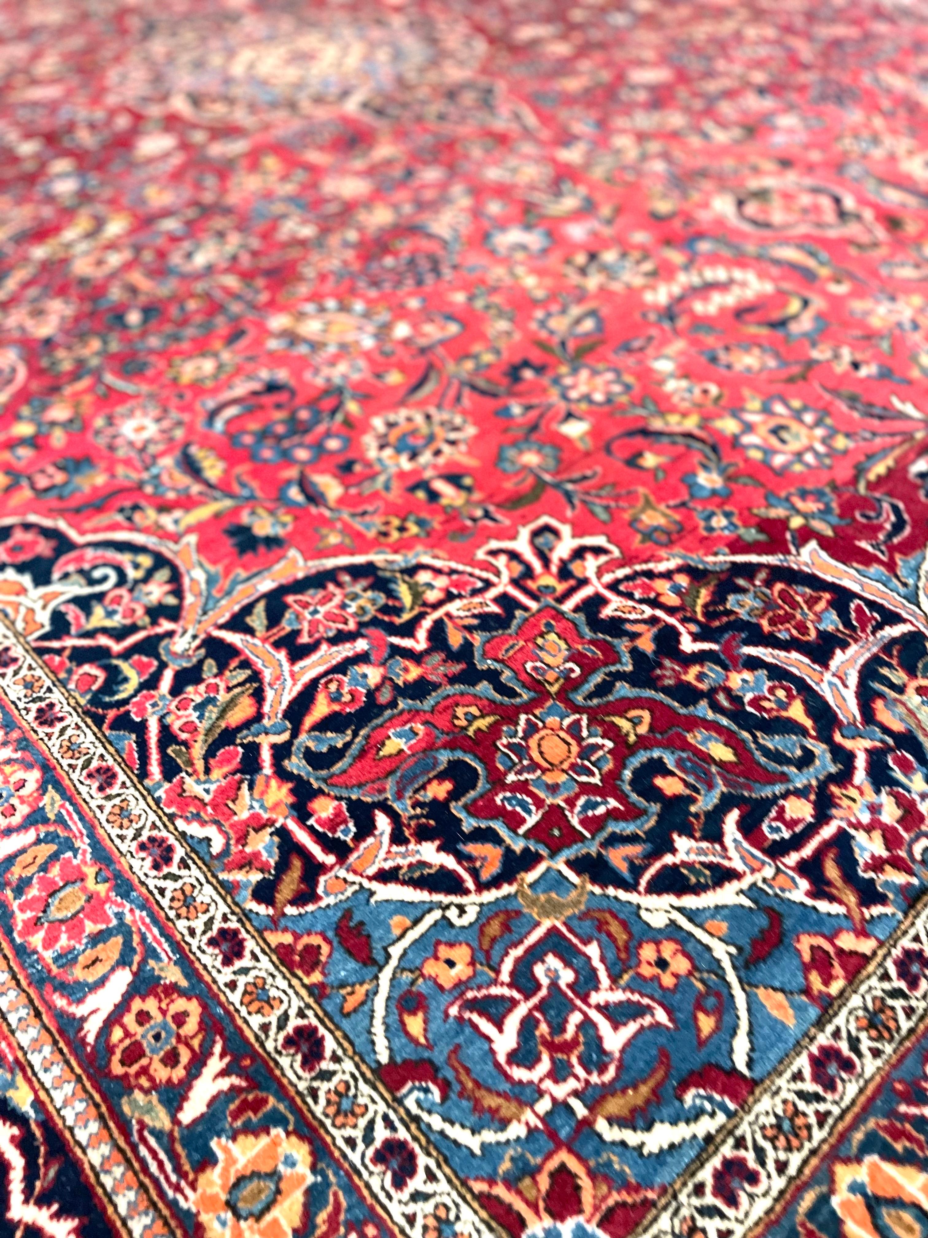 Persian Hand Knotted Medallion Floral Red Kashan Rug Circa 1940 For Sale 8