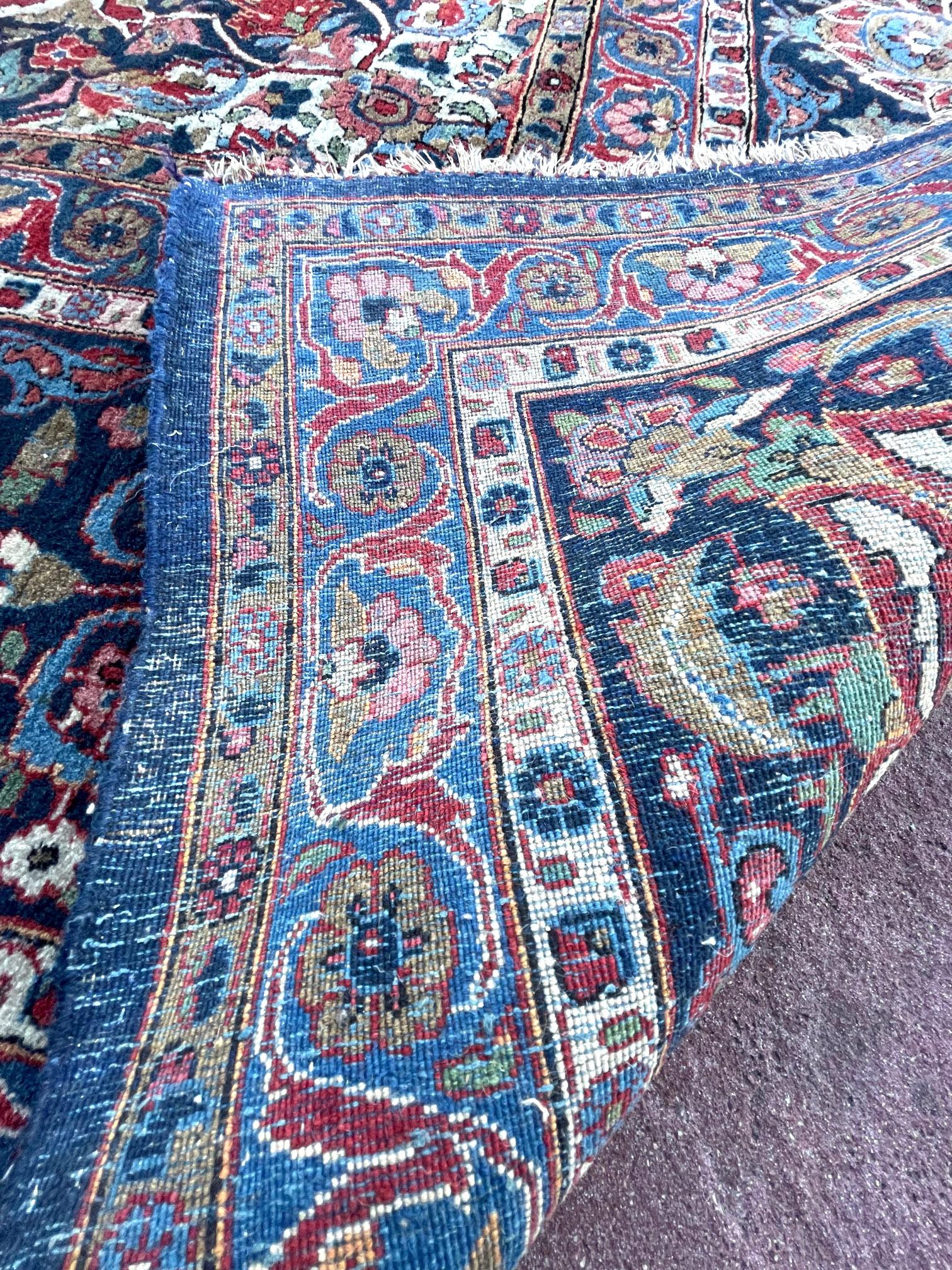 Persian Hand Knotted Medallion Floral Red Kashan Rug, circa 1940 For Sale 12