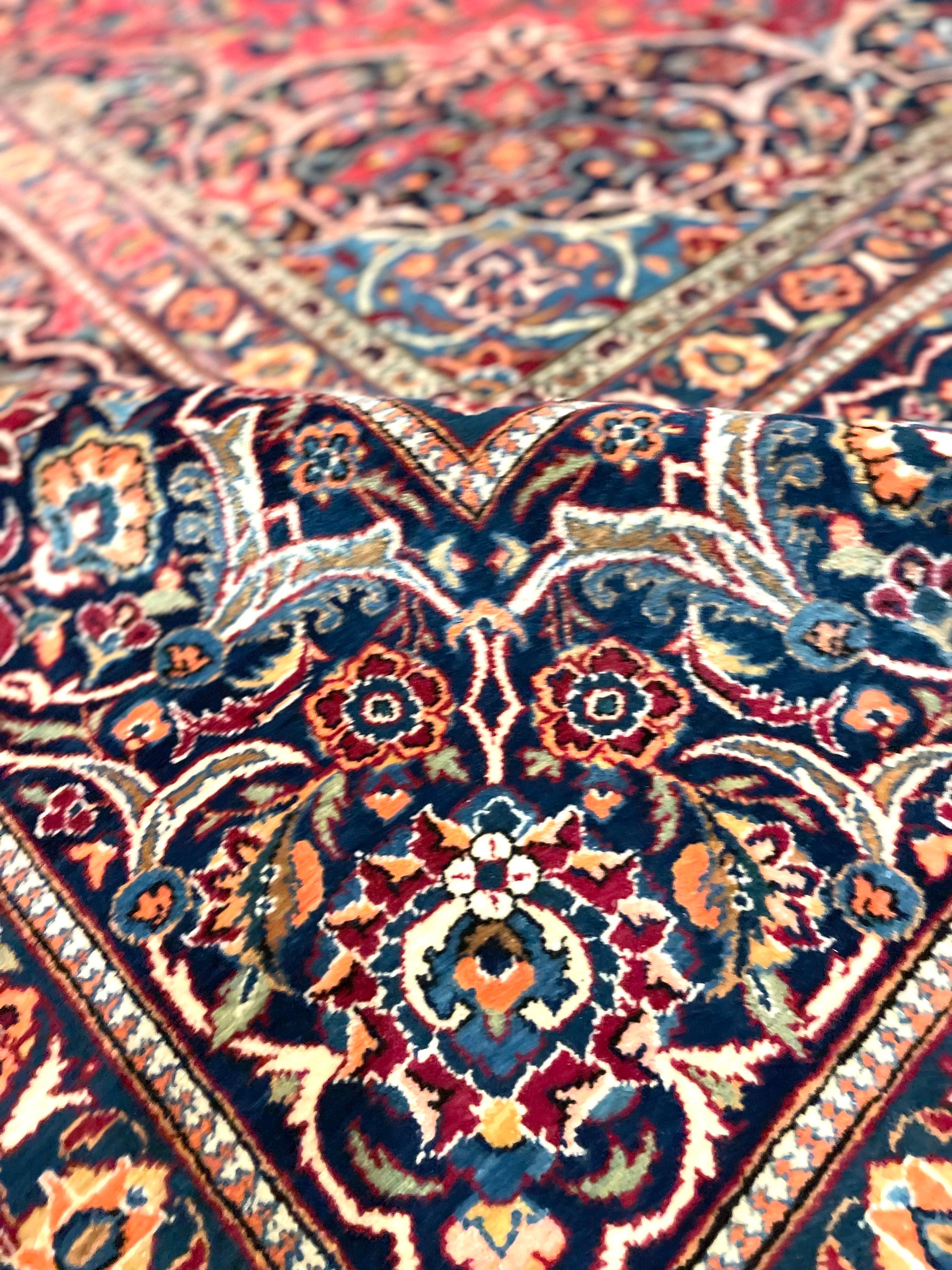 Persian Hand Knotted Medallion Floral Red Kashan Rug Circa 1940 For Sale 2