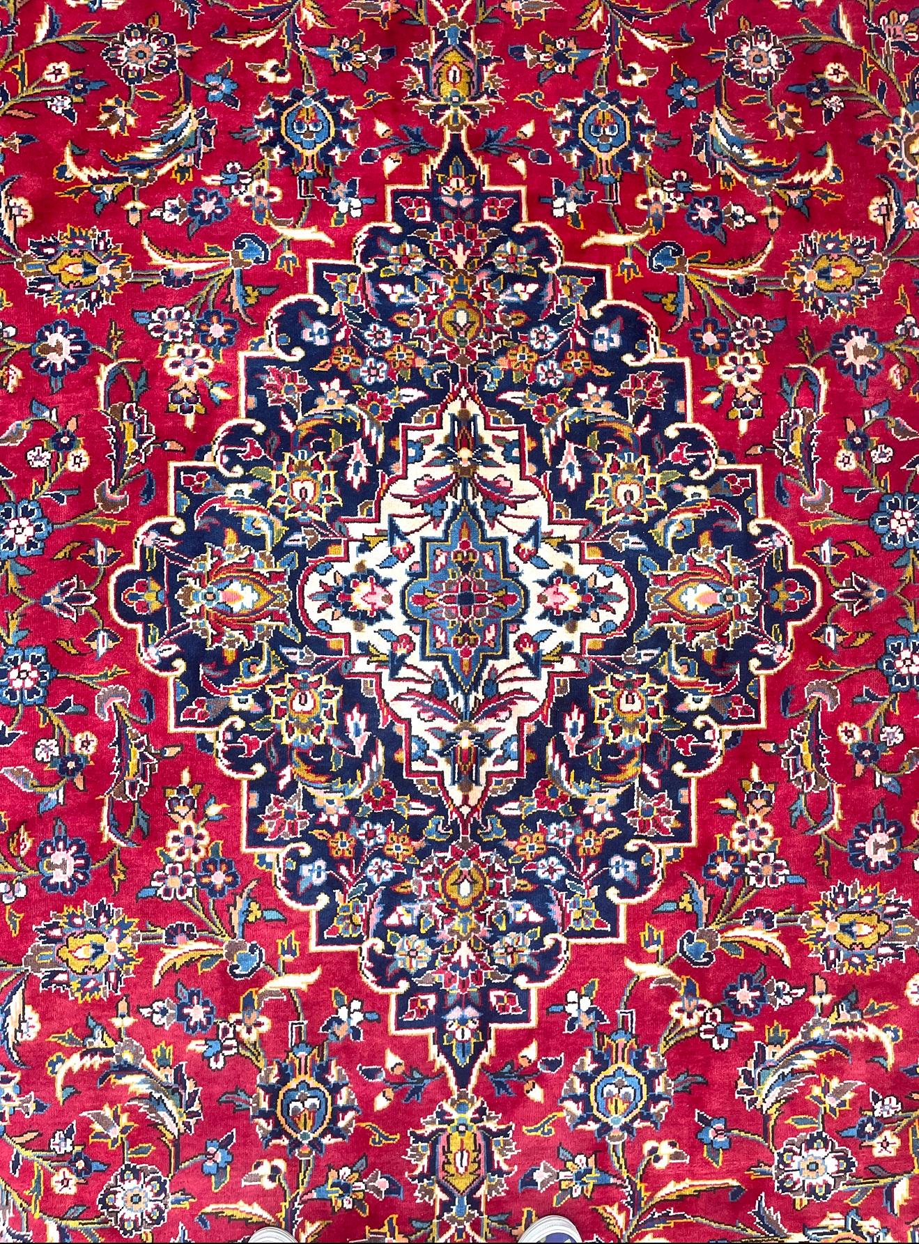 Late 20th Century Persian Hand Knotted Medallion Floral Red Kashan Rug Circa 1970 For Sale