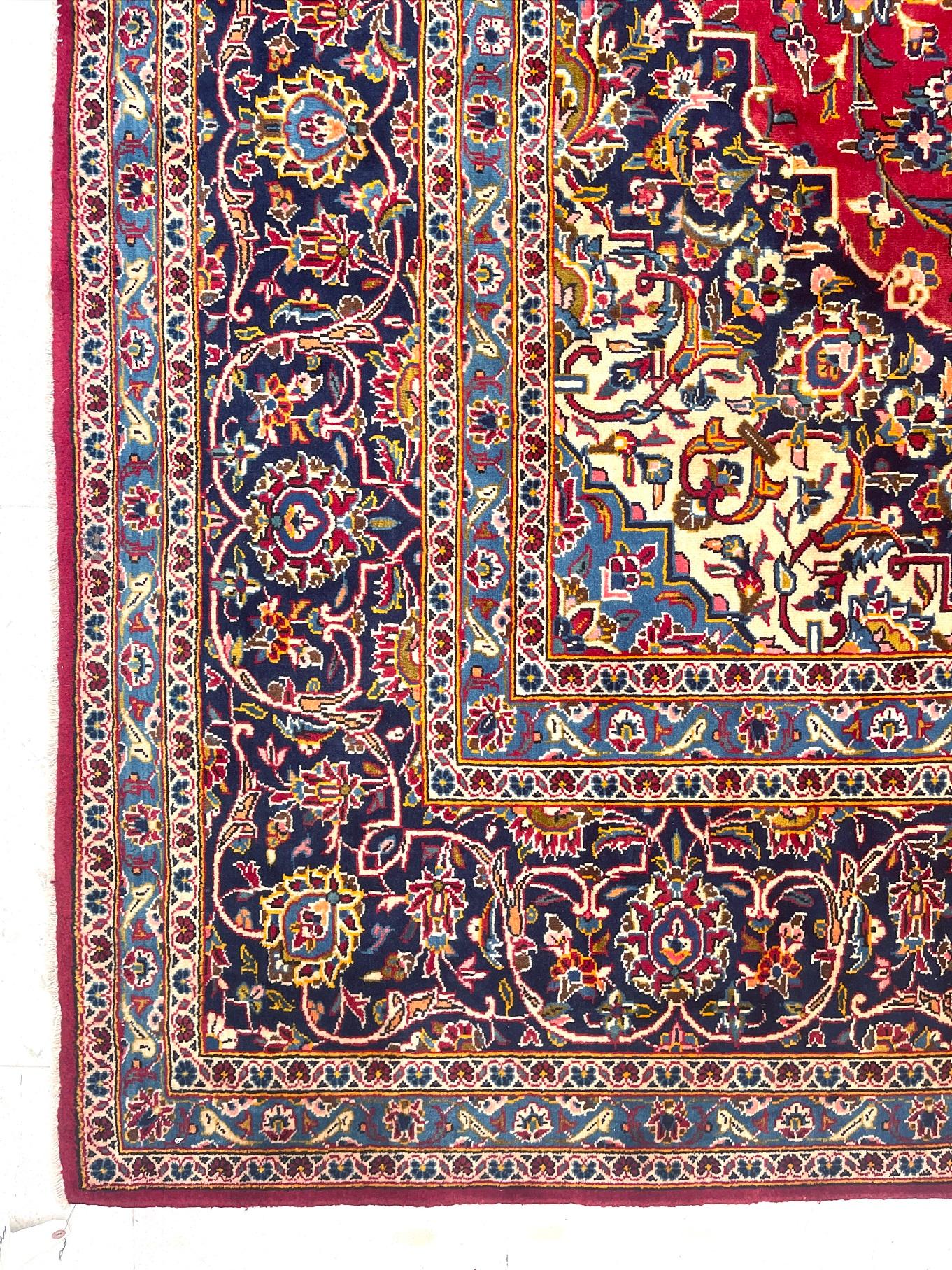 Persian Hand Knotted Medallion Floral Red Kashan Rug Circa 1970 For Sale 1