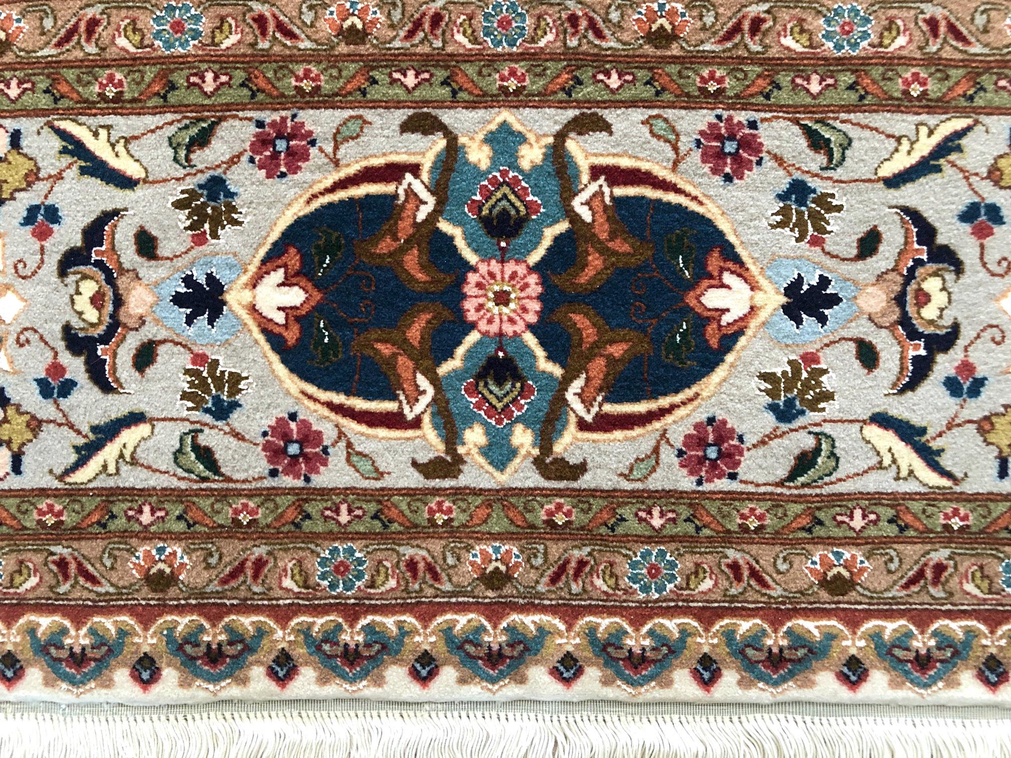 Persian Hand Knotted Medallion Floral Tabriz Rug For Sale 7