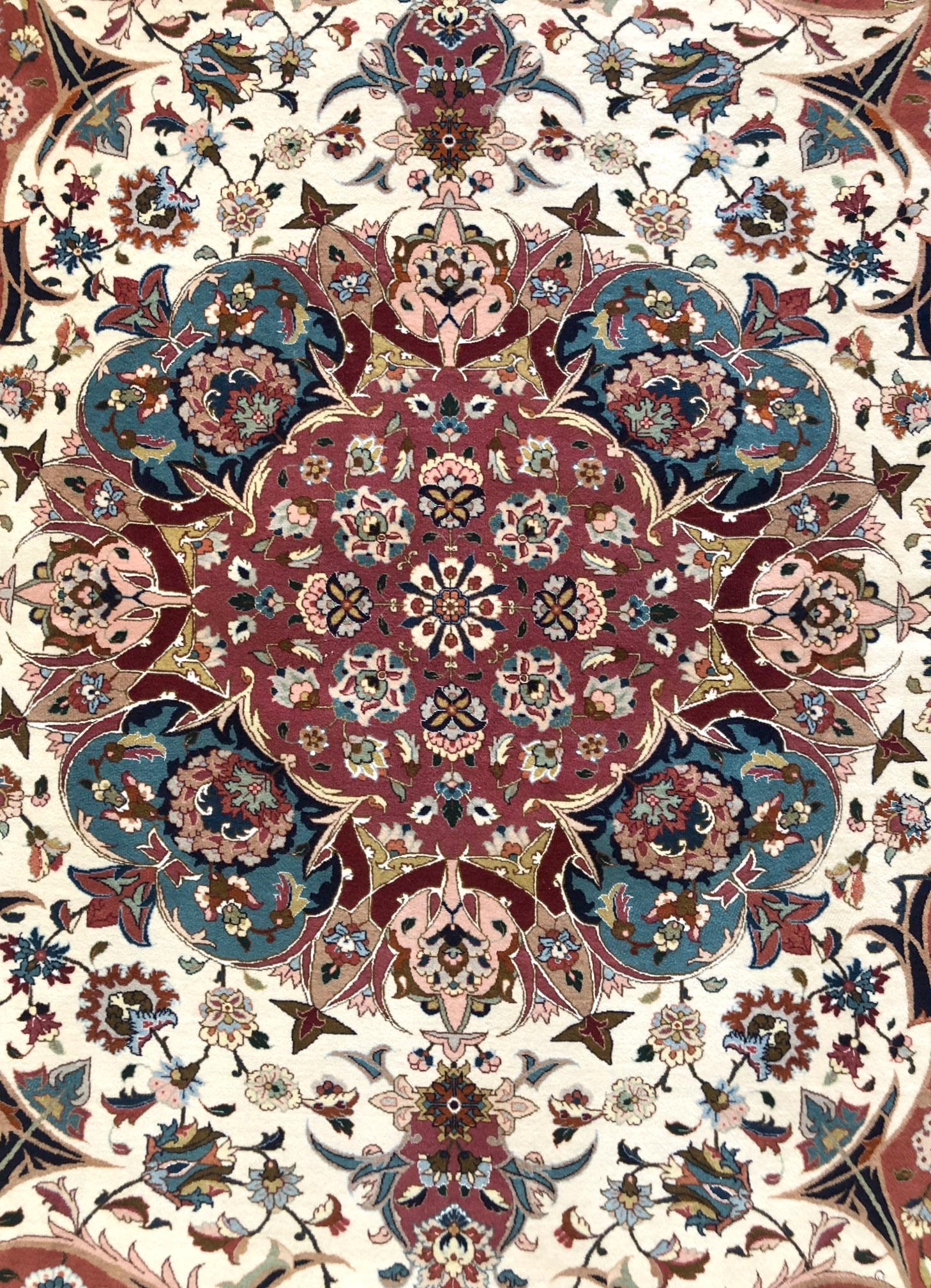 Persian Hand Knotted Medallion Floral Tabriz Rug For Sale 1