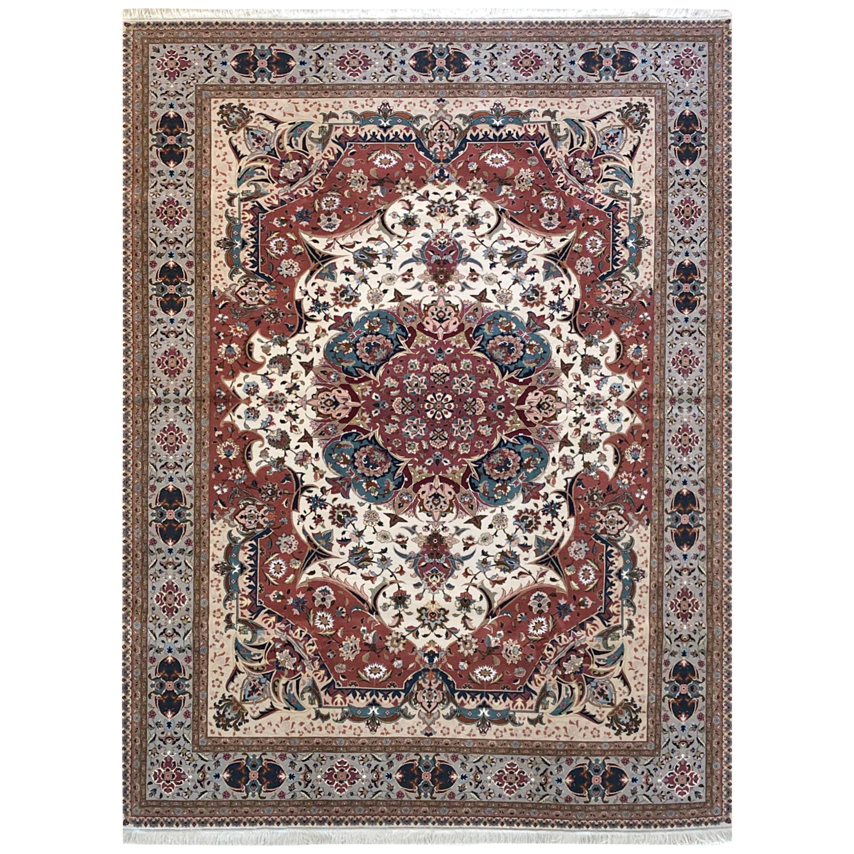 Tapis Tabriz médaillon floral persan noué à la main