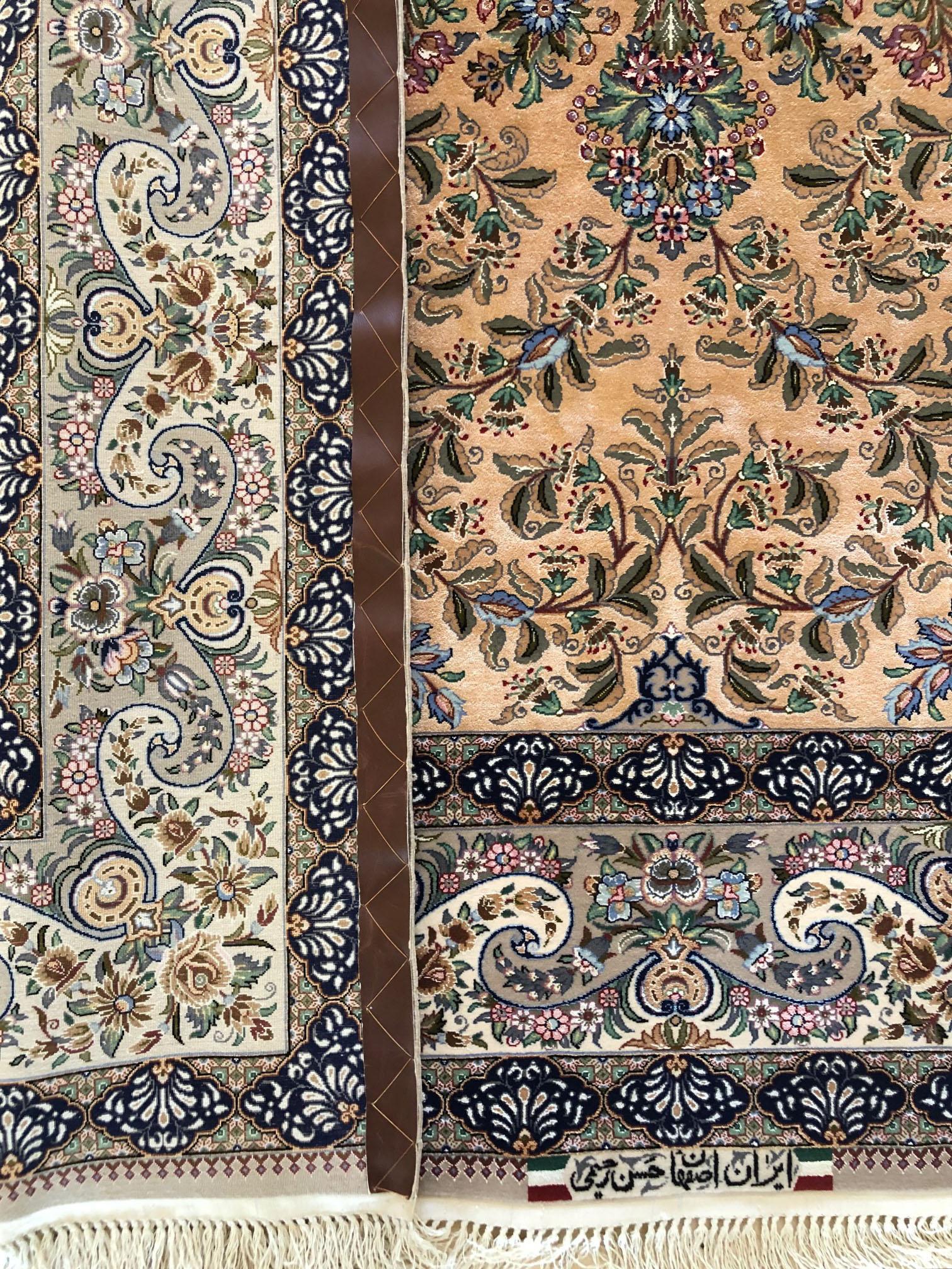 Persischer Isfahan-Teppich im Angebot 11