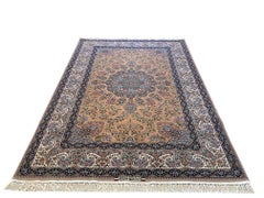 Authentic Floral Medallion Isfahan Rug
