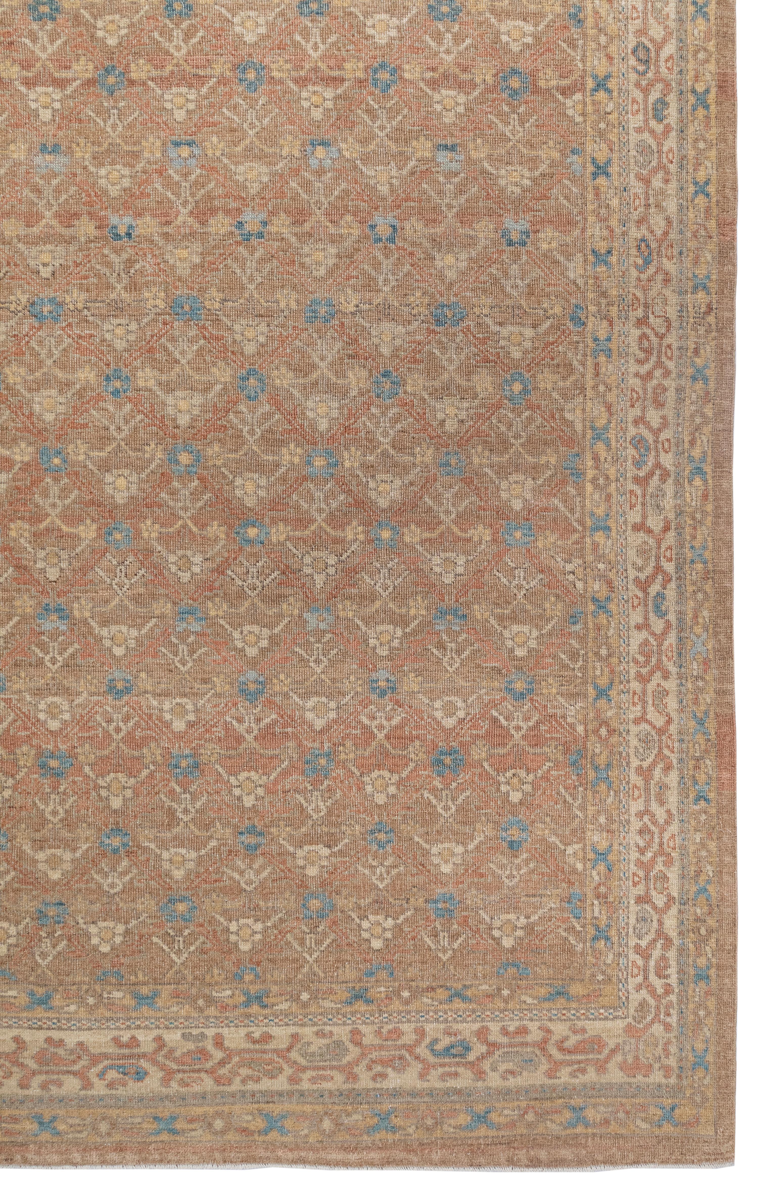 Persischer handgeknüpfter Teppich mit floralem Herati-Muster in zartem Korallenrot und Himmelblau im Angebot 2