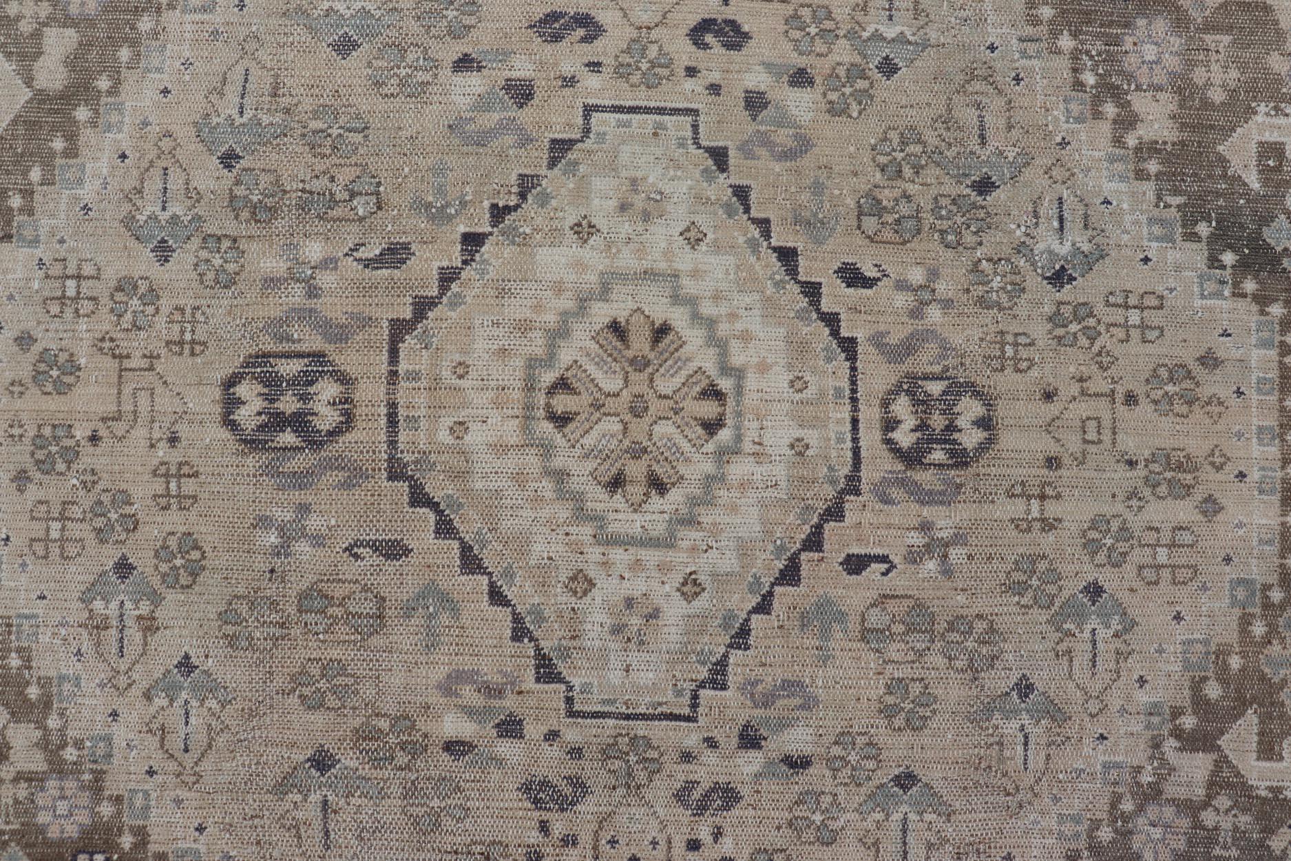 Wool Persian Hand Knotted Shiraz Rug with Vertical Sub-Geometric Medallion