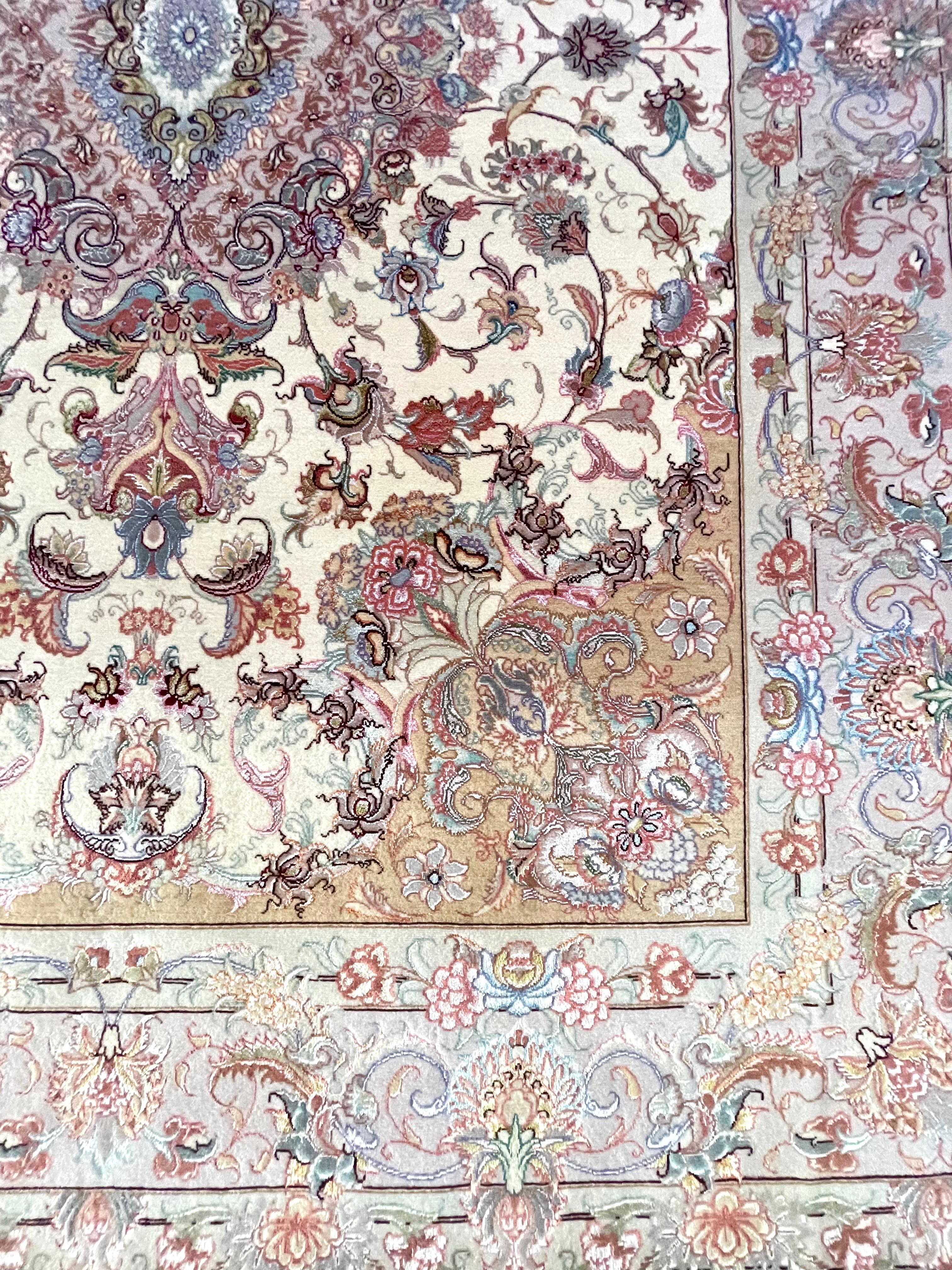 Laine Tapis persan noué à la main de Tabriz à motifs floraux en vente
