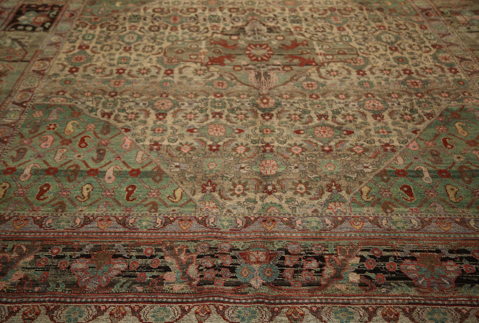 Iraqi Persian Heriz Area Rugs - Wool Blue Green Ivory Design - 97228 For Sale