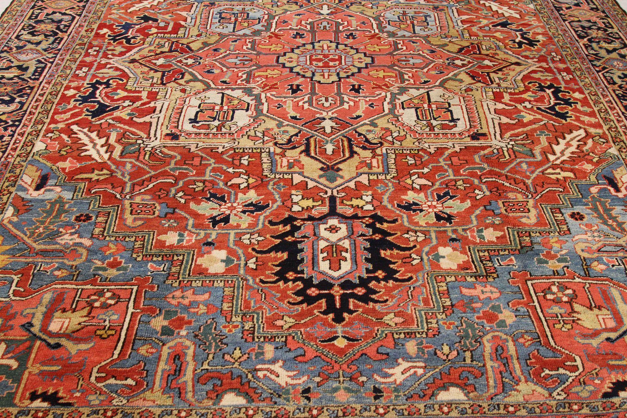 Découvrez l'élégance de l'Eleg persan avec les tapis de zone de Circa 1880. Conçu avec de la laine et du bleuIvoirePinkRedYellow, ce design exclusif est parfait pour mettre en valeur votre espace.