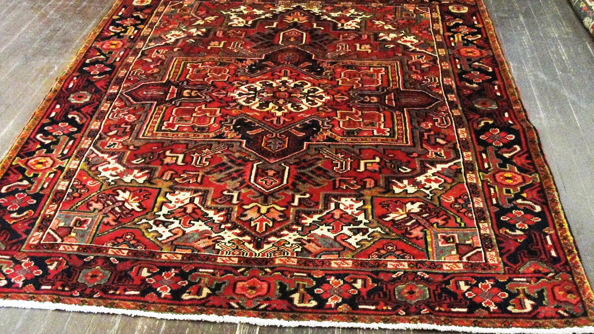 20th Century Persian Heriz Carpet
