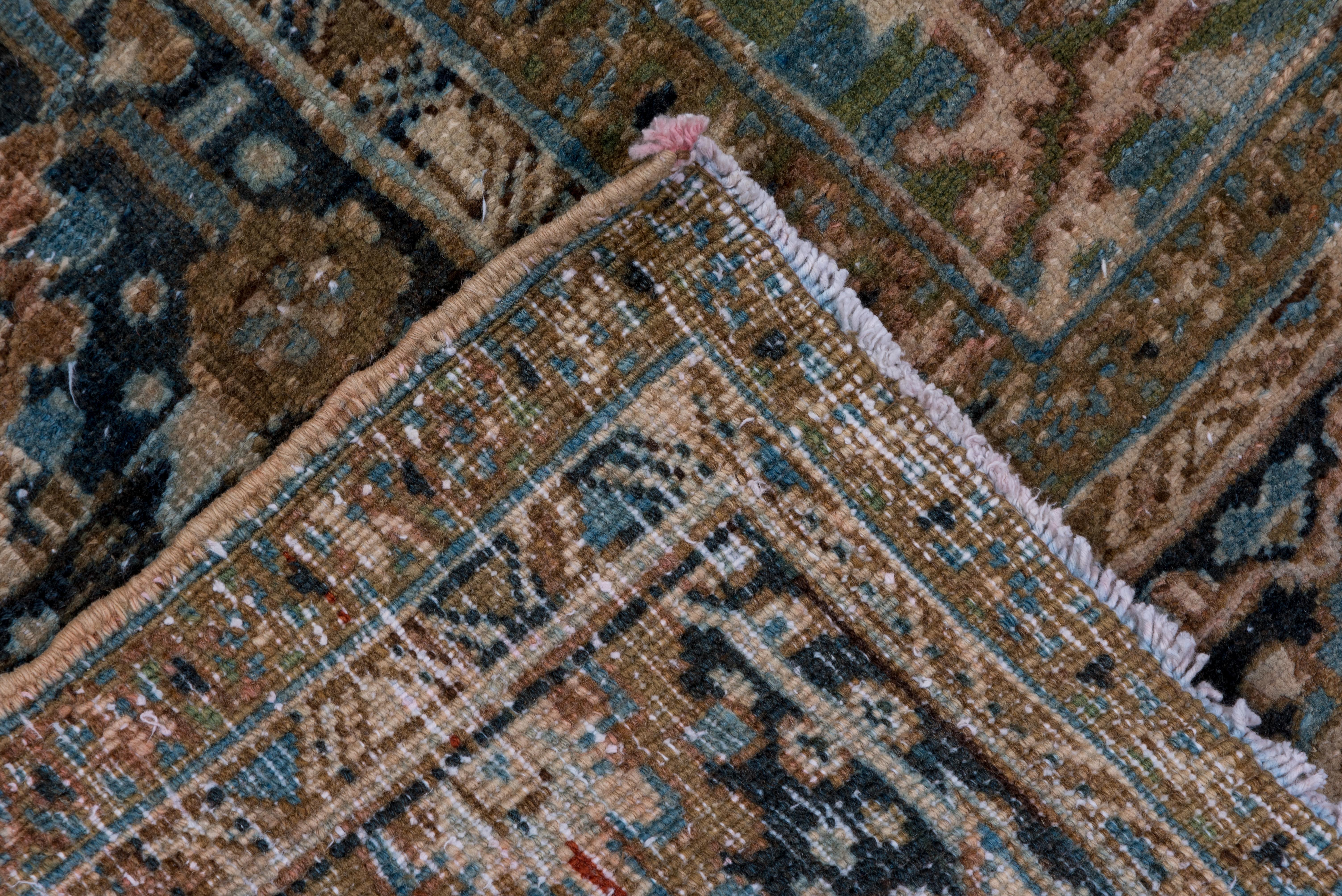 Persian Heriz Carpet, Blue and Dark Green Border, Medallion, Peach Outer Field In Good Condition In New York, NY