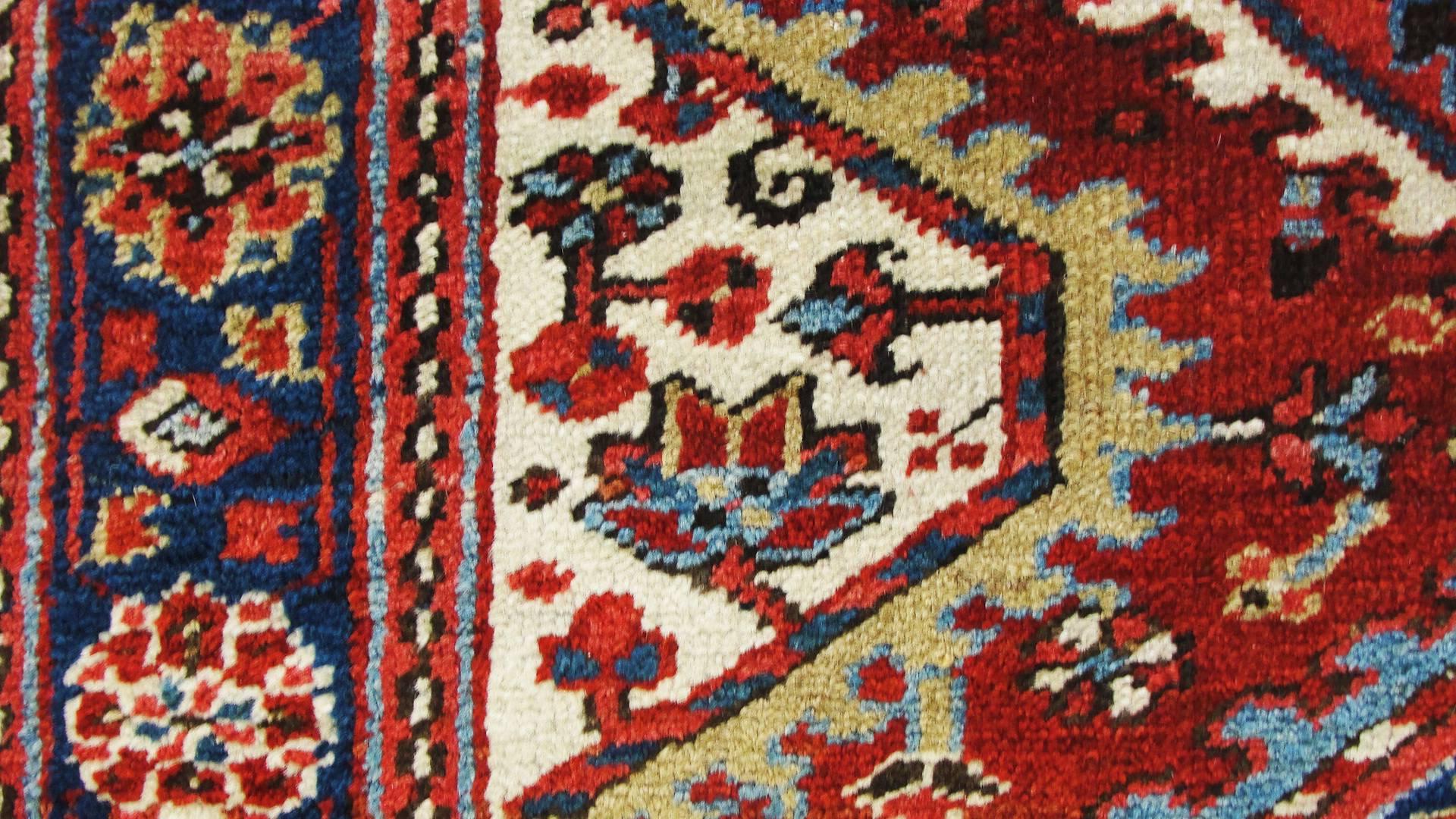 Great color combinations, vegetable dyed wool Persian Heriz, circa 1920.
A charming antique Persian Heriz carpet it has a range of outstanding colors. A great painting is measure by beauty of its colors and the same statement goes for this rug.