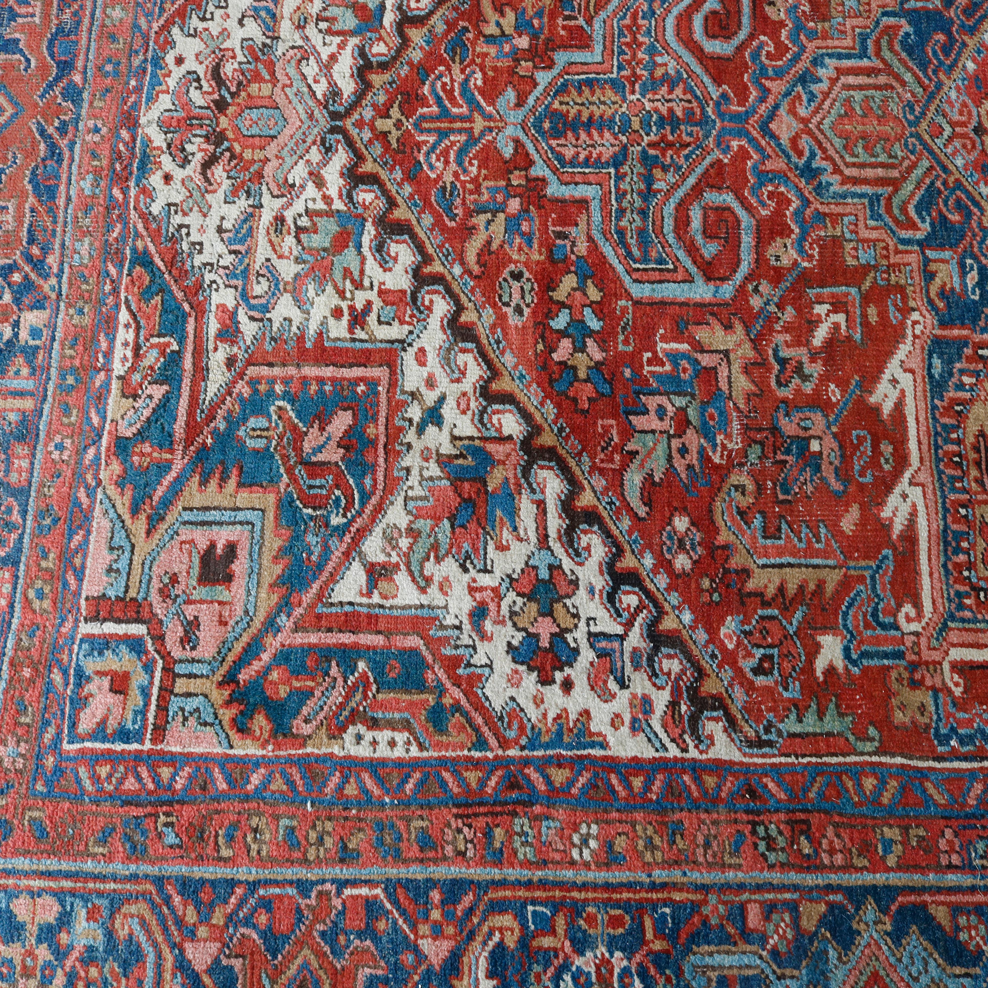 Persian Heriz Oriental Room Size Carpet, circa 1940 4