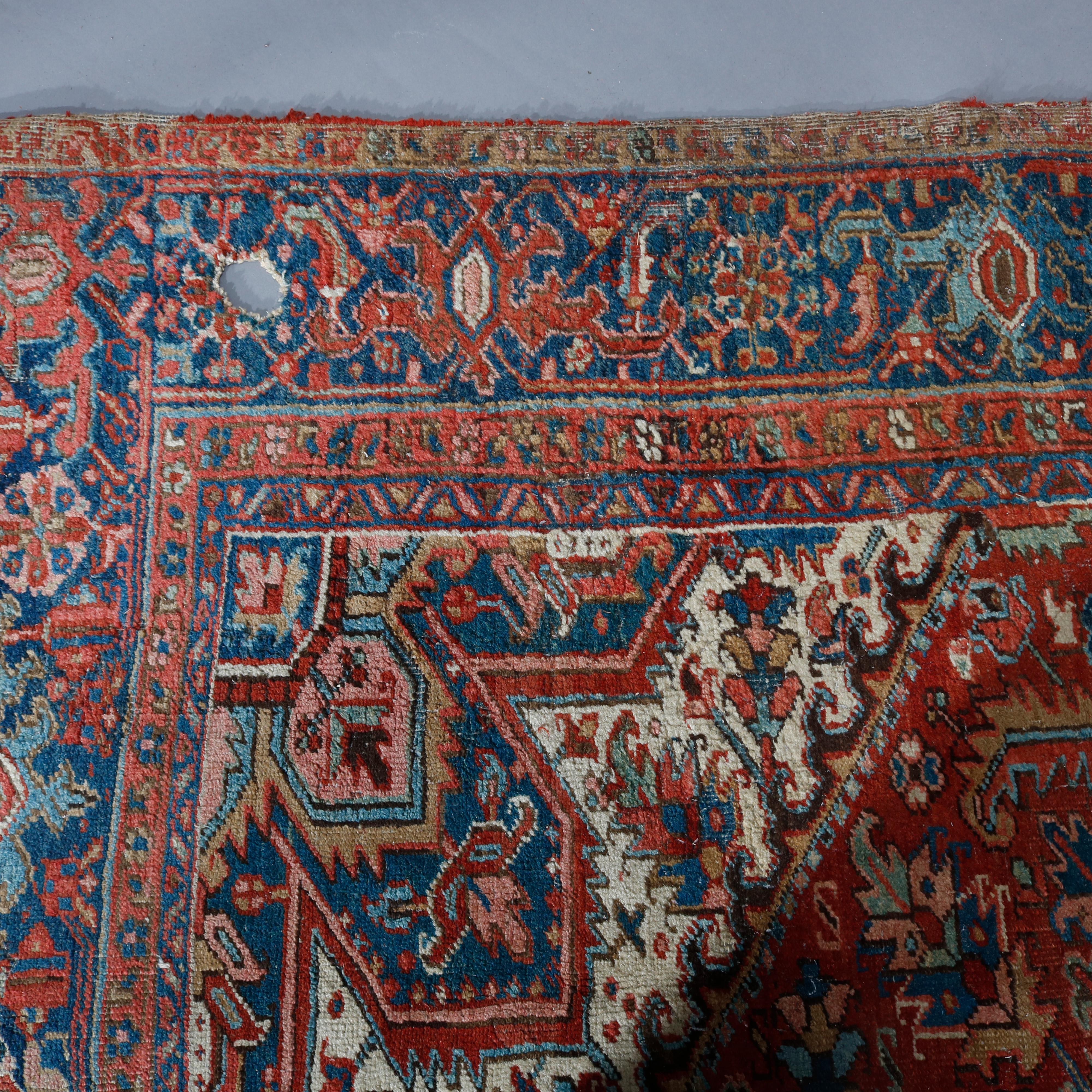 Persian Heriz Oriental Room Size Carpet, circa 1940 9