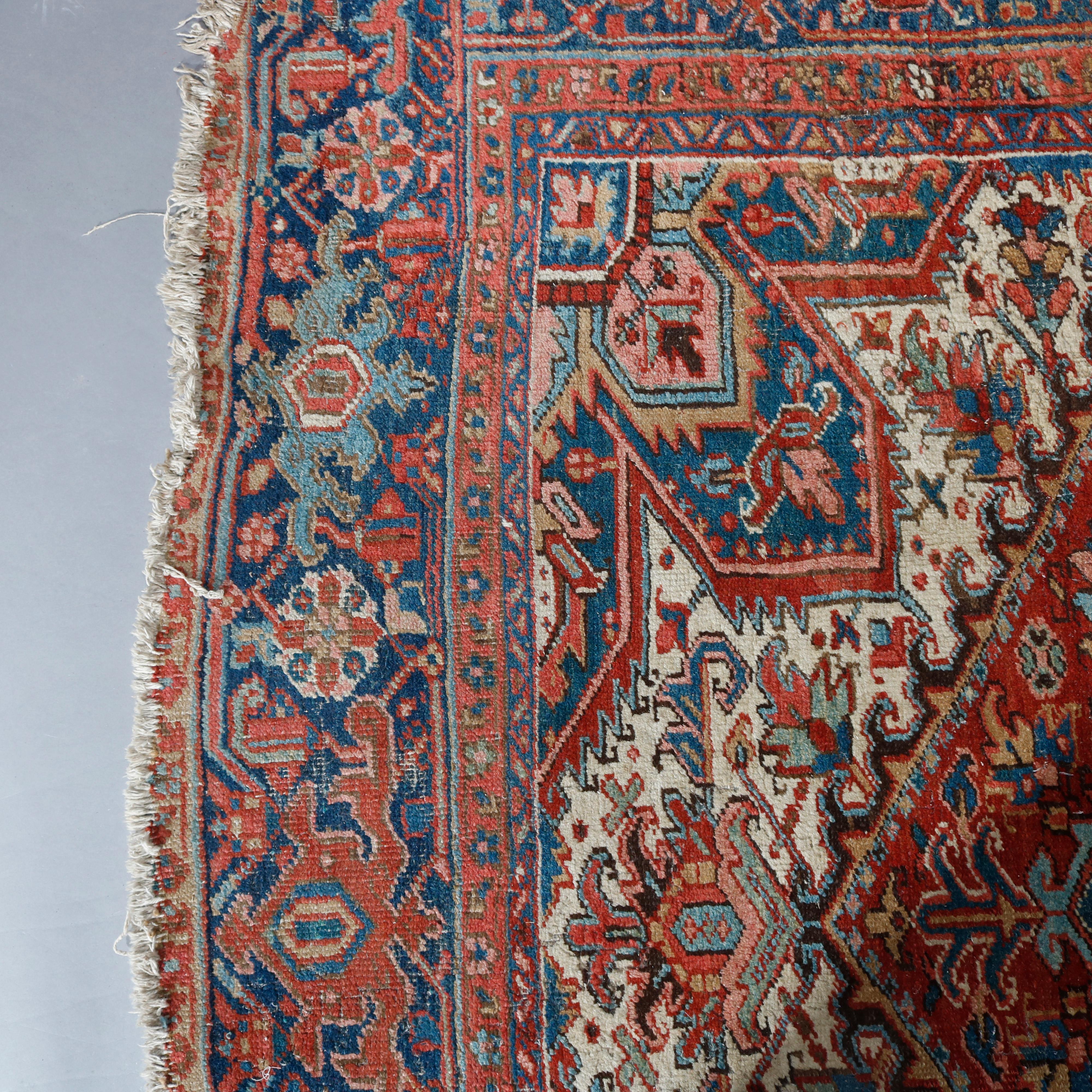 Persian Heriz Oriental Room Size Carpet, circa 1940 10