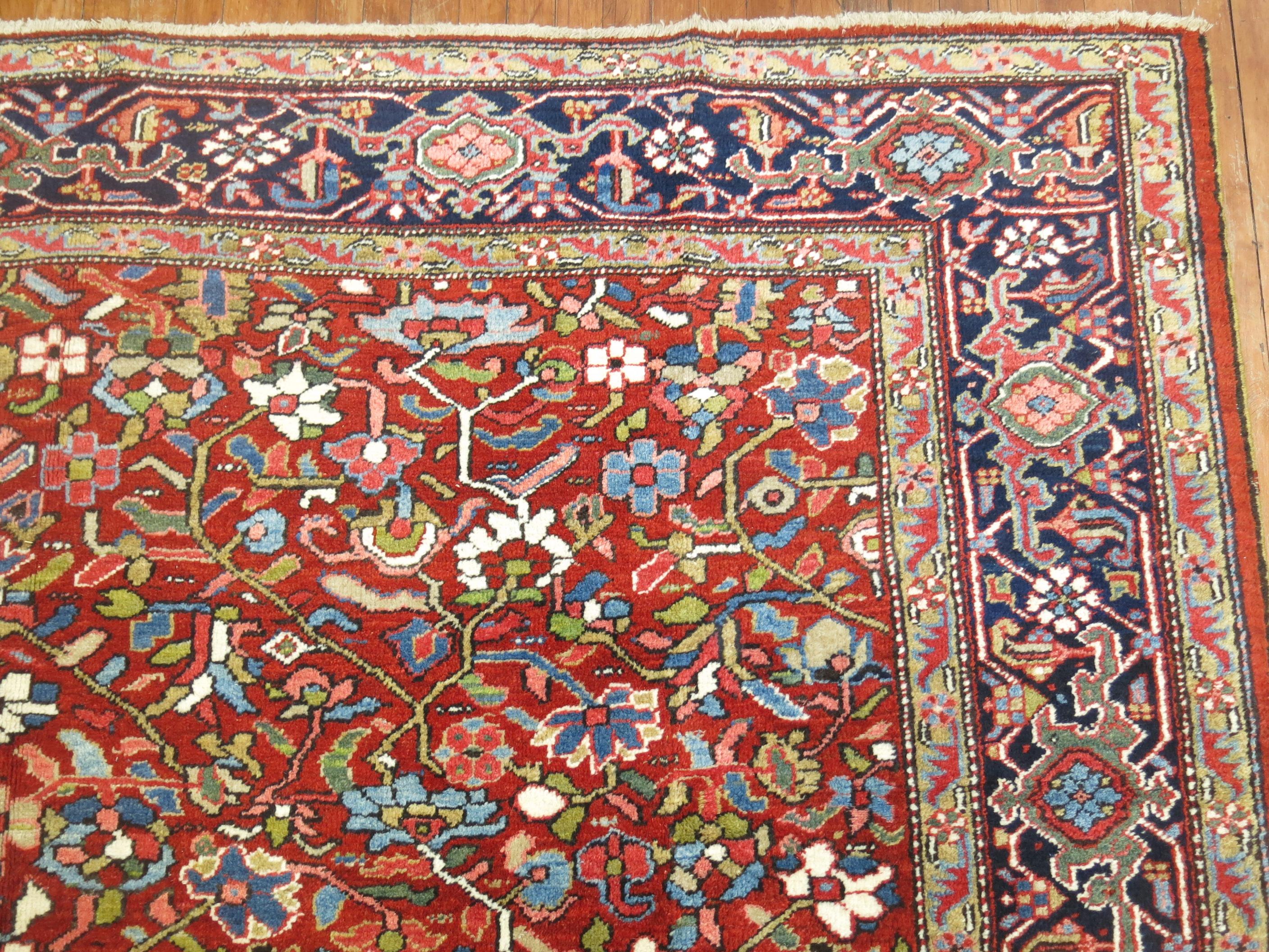 Hand-Woven Persian Heriz Room Size Antique Persian 20th Century Rug For Sale