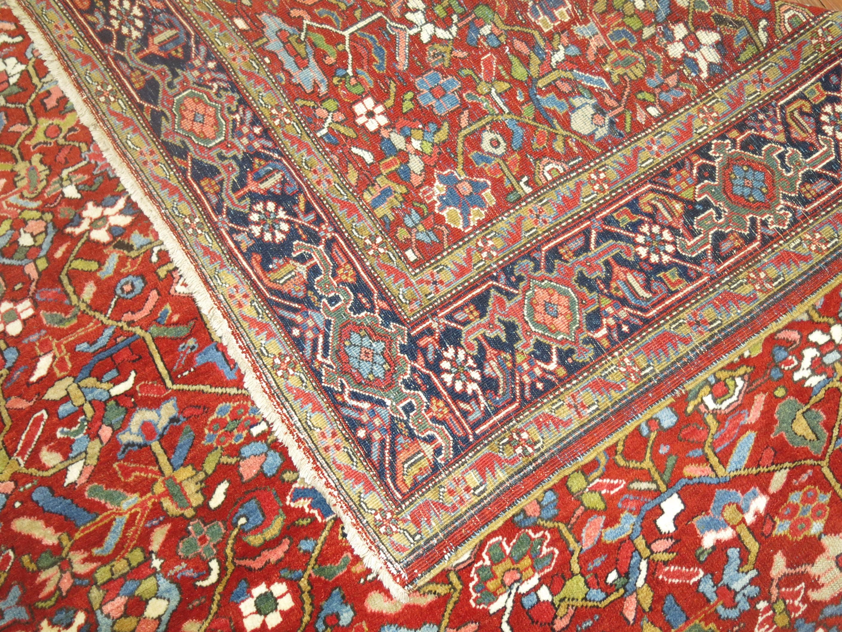 Persian Heriz Room Size Antique Persian 20th Century Rug In Excellent Condition For Sale In New York, NY