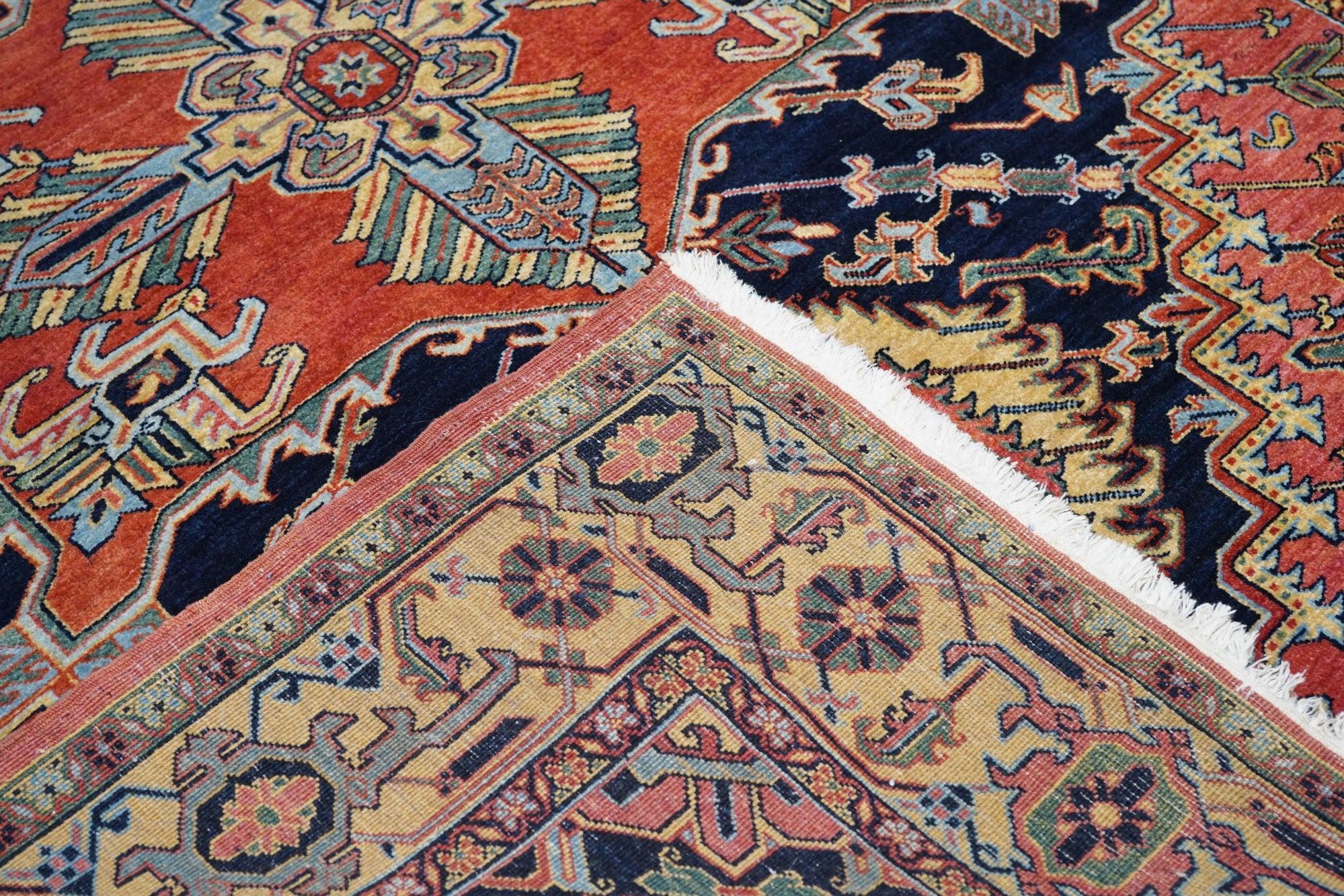 Persian Heriz Rug 6'8'' x 9'4'' For Sale 5