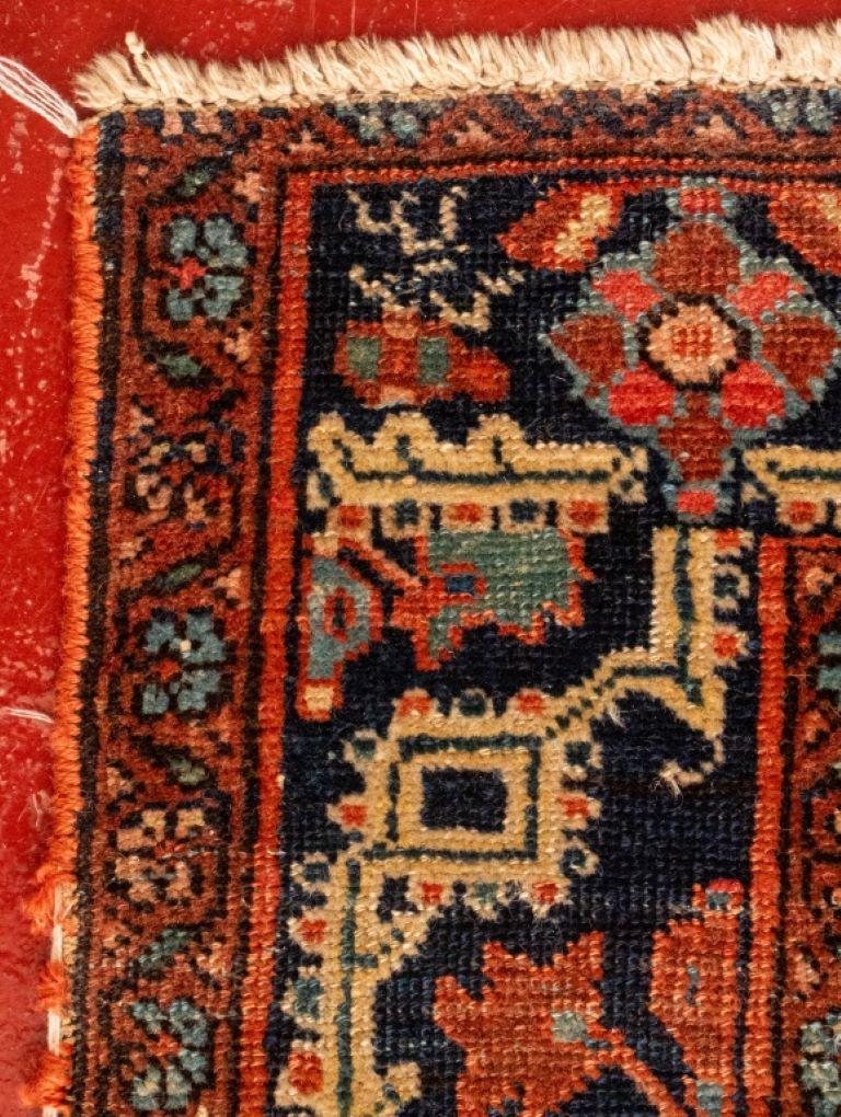 Persian Heriz Rug 6.9' x 4.1' For Sale 1