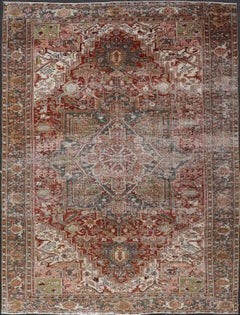 Tapis persan Heriz à palette de couleurs riches et motif de médaillon 8'10 x 11'1