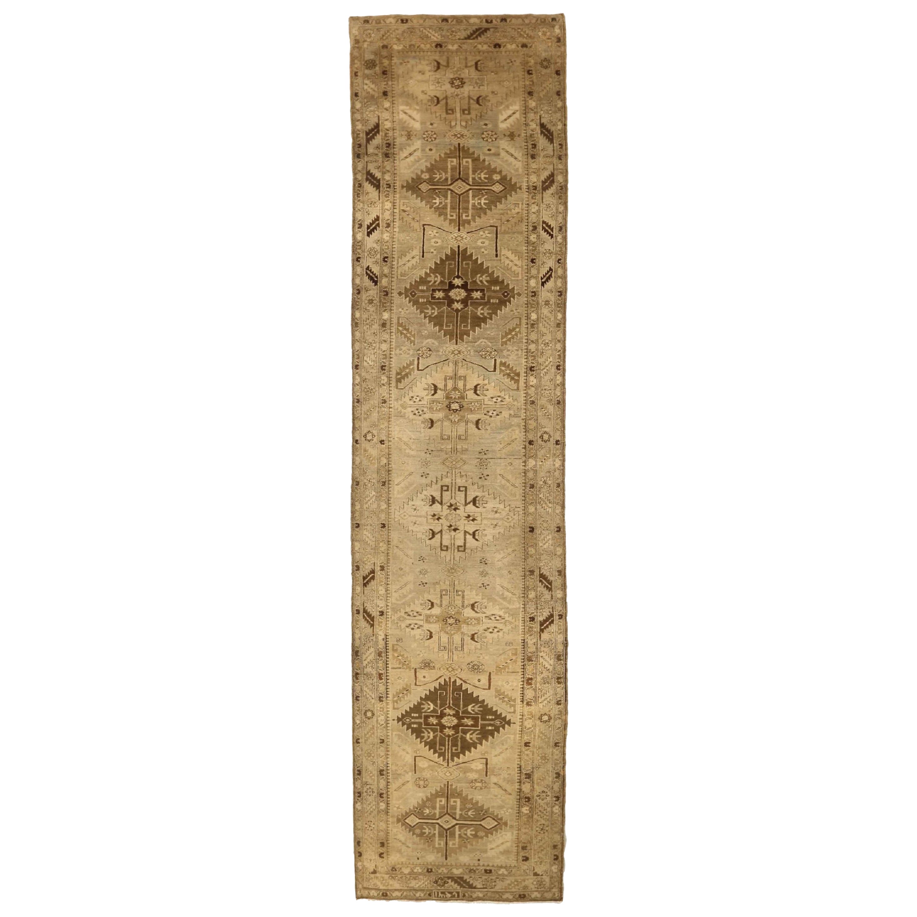 Persian Heriz Runner Rug - 52158