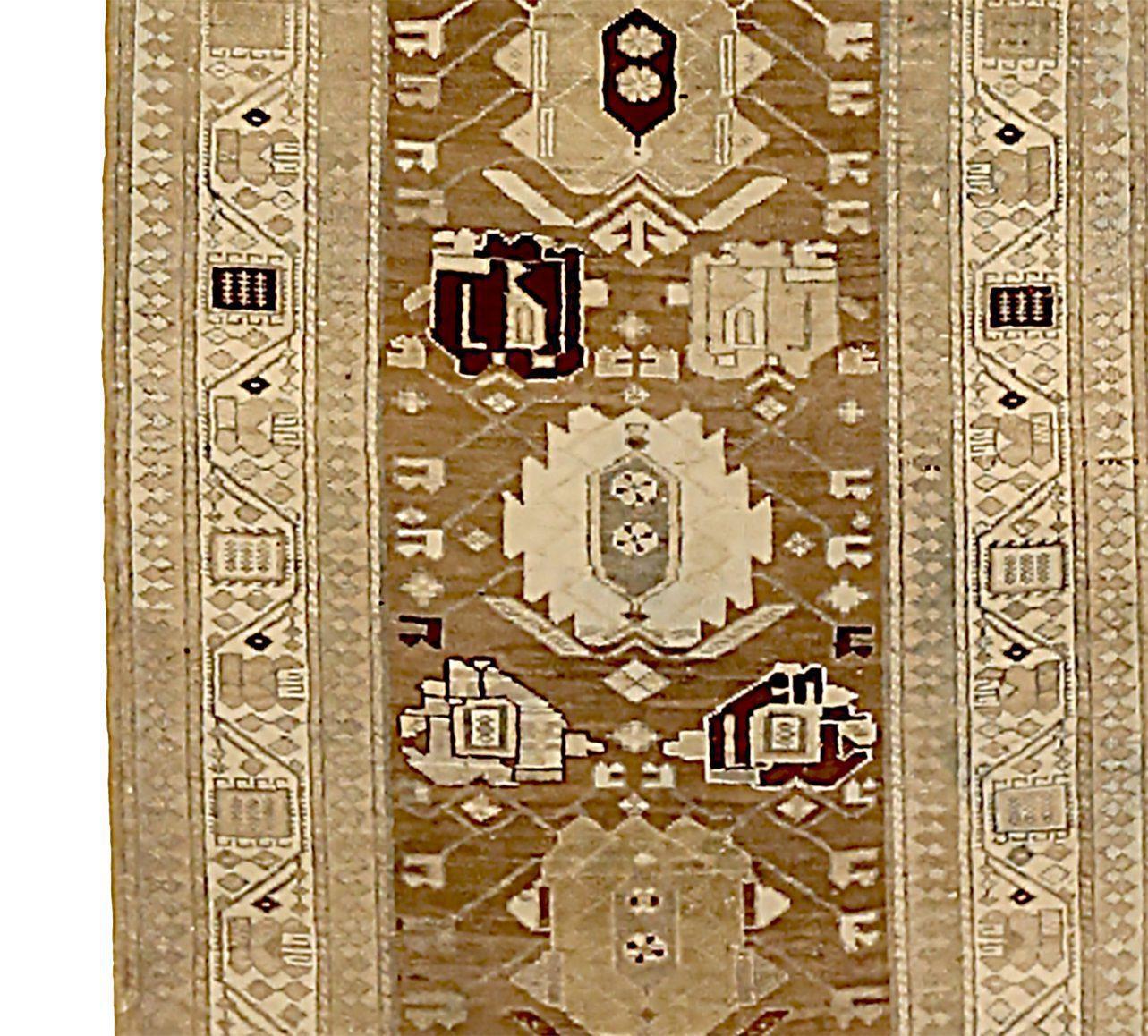 Persischer Heriz-Läufer Circa 1880 - 52084 (Asiatisch) im Angebot