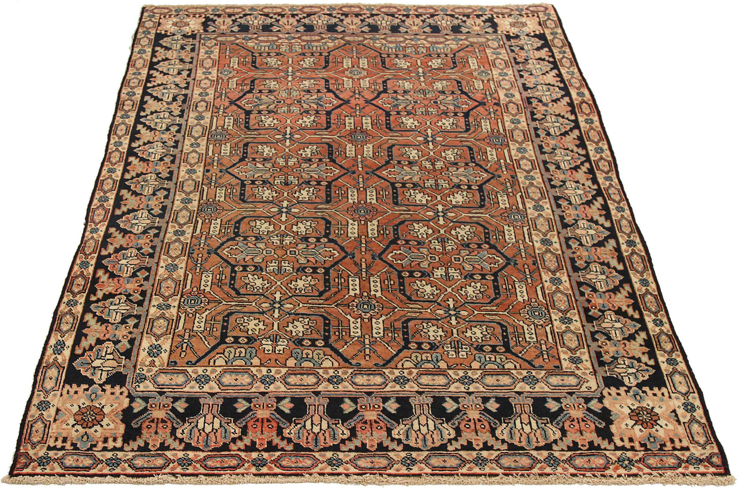 Descubre la elegancia de la Alfombra Persa Heriz Pequeña de Circa 1880. Diseñado con Lana y NegroMarfilRojo, este diseño exclusivo es perfecto para realzar tu espacio.