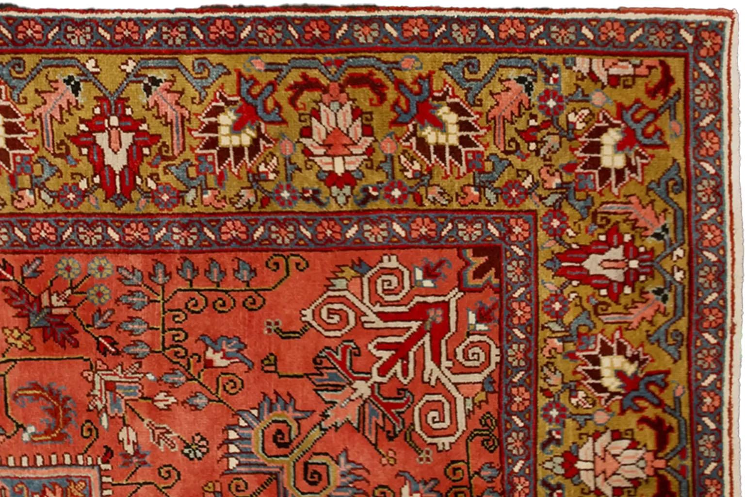 20th Century Persian Area Rug - Wool Red - Heriz Design For Sale