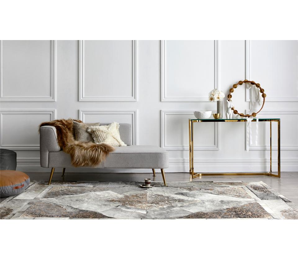 Art Deco Persian Inspired, Elegant Sueño Cowhide Area Floor Rug Small For Sale