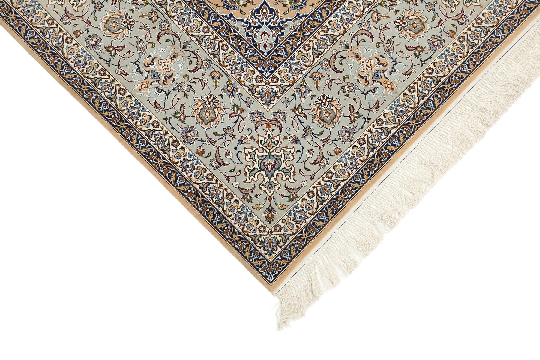 Persischer Isfahan Teppich, handgeknüpft, 13,2 × 9,8 Fuß - Türkis, Elfenbein und Beige im Angebot 1