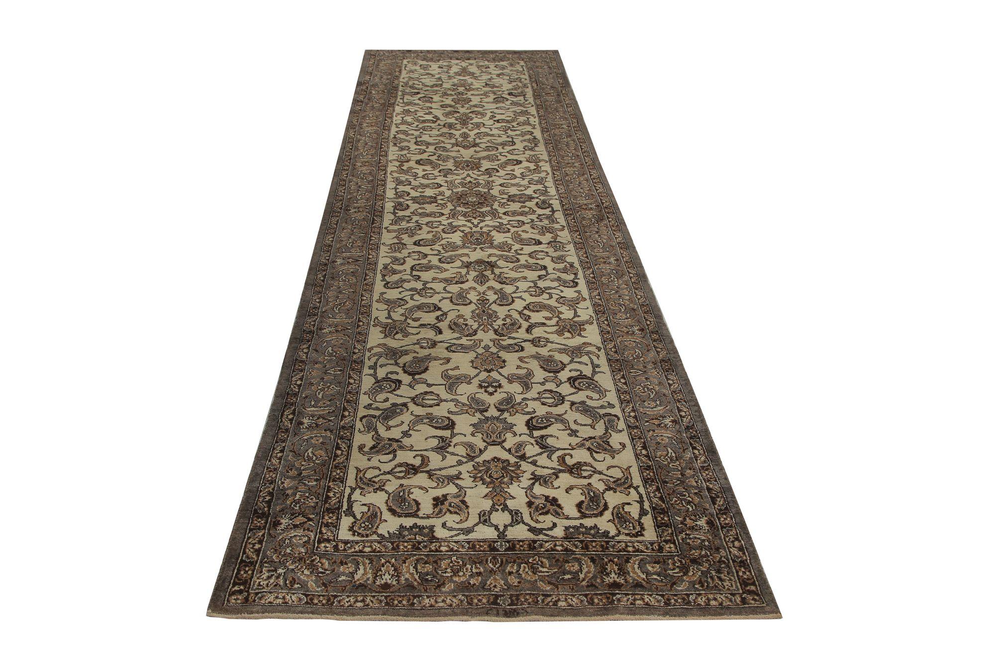 Persischer Isfahan-Läufer aus Wolle – elfenbeinfarbenes Design – 96977 (20. Jahrhundert) im Angebot
