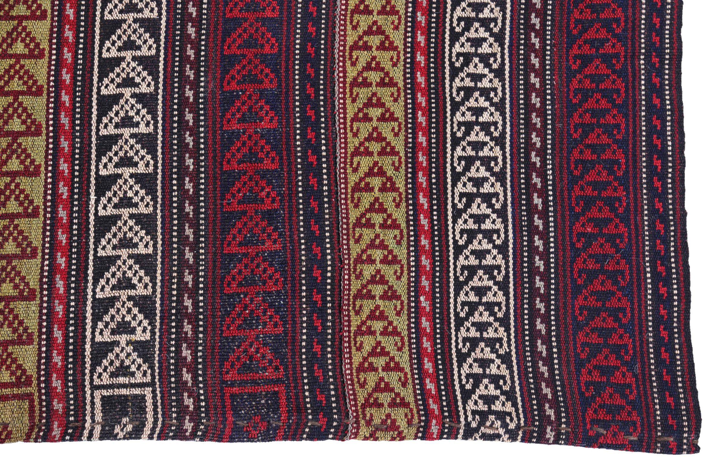 Persische Jajim Bereich Teppiche CIRCA 1910 - Wolle Elfenbein Rot Gelb Design - 91116 im Zustand „Hervorragend“ im Angebot in Dallas, TX