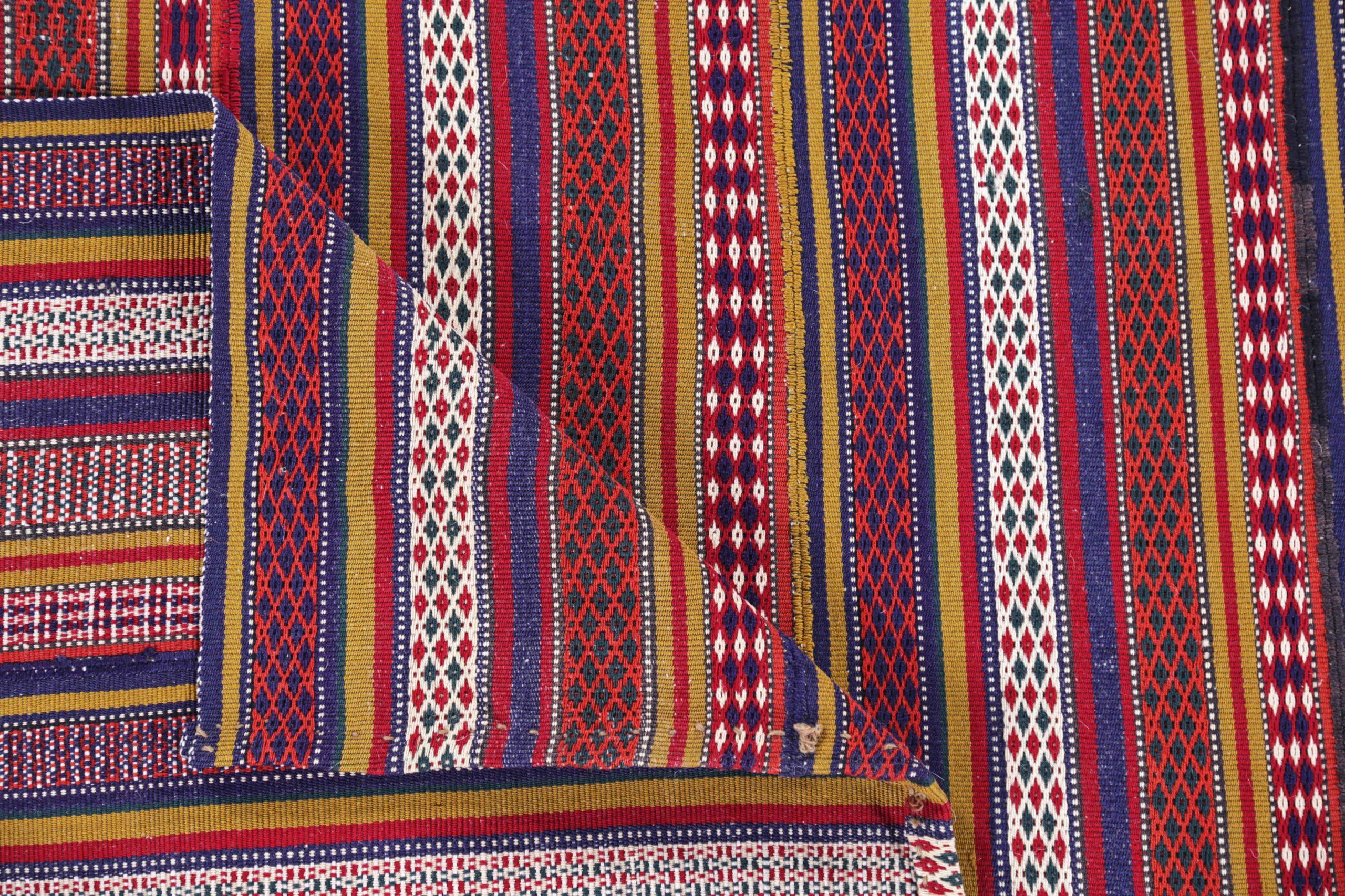 Tappeti persiani Jajim quadrati del 1910 circa - lana blu avorio rosso giallo - 91373 In condizioni ottime in vendita a Dallas, TX