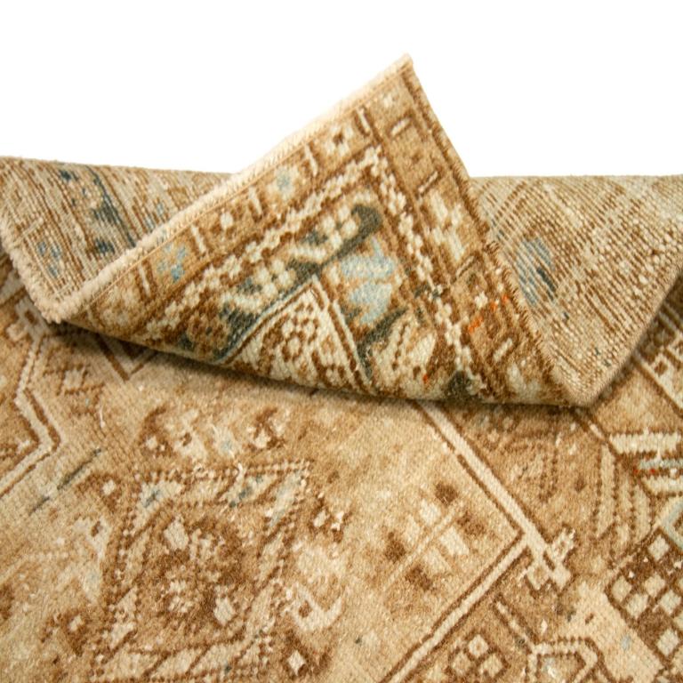 Persischer Karajeh Läufer Teppich - Wolle Braun Elfenbein Design - 92780 im Zustand „Hervorragend“ im Angebot in Dallas, TX