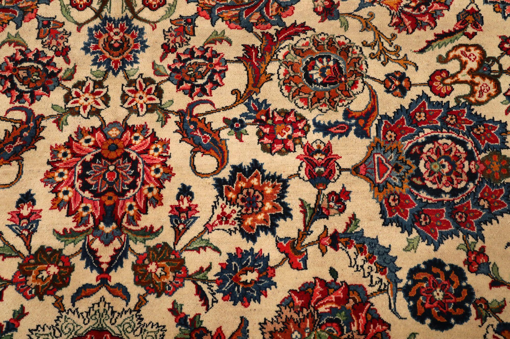 Persische Kashan-Teppiche – Wolle, elfenbeinfarbenes Design – 97212 im Zustand „Hervorragend“ im Angebot in Dallas, TX