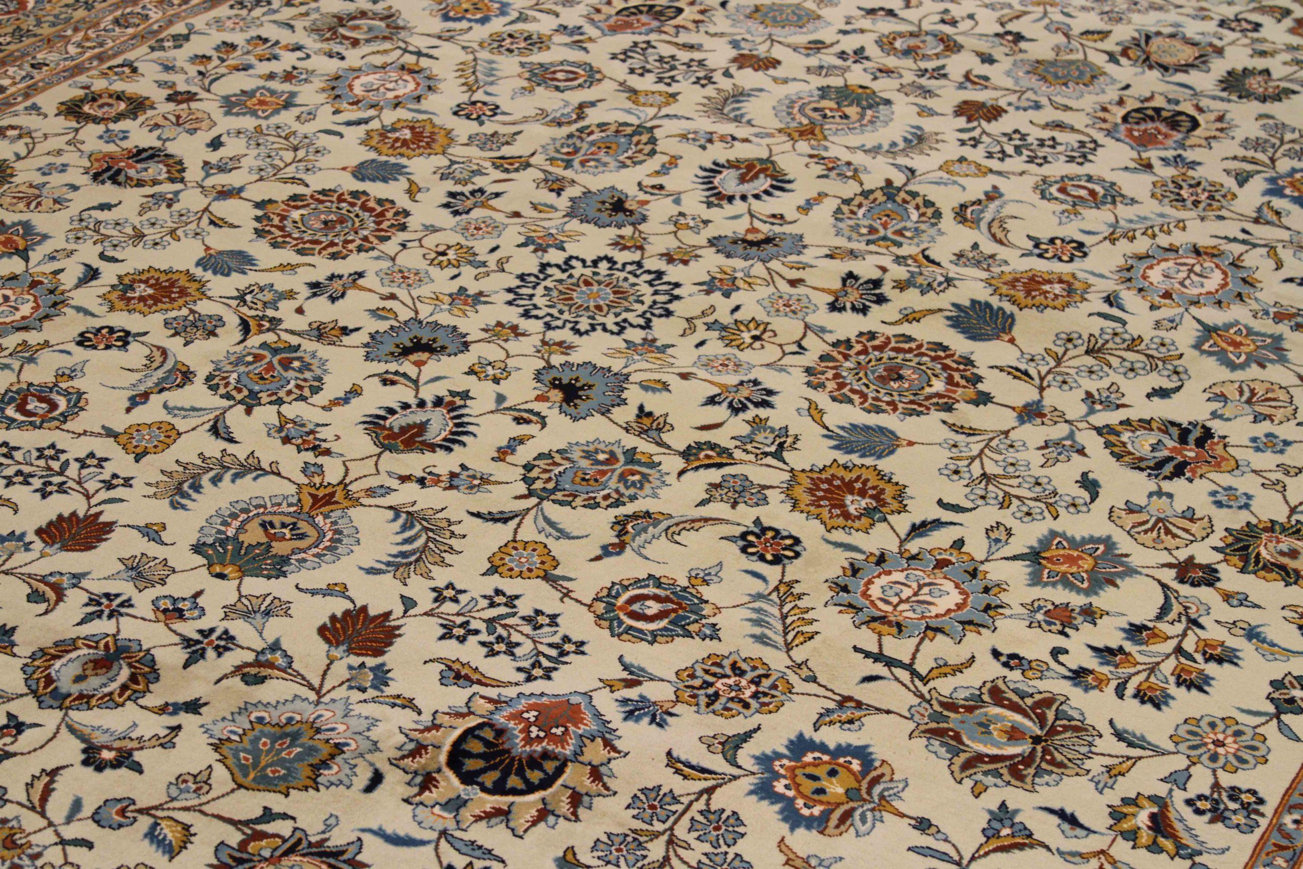 Persischer Kashan - 70439 (Asiatisch) im Angebot